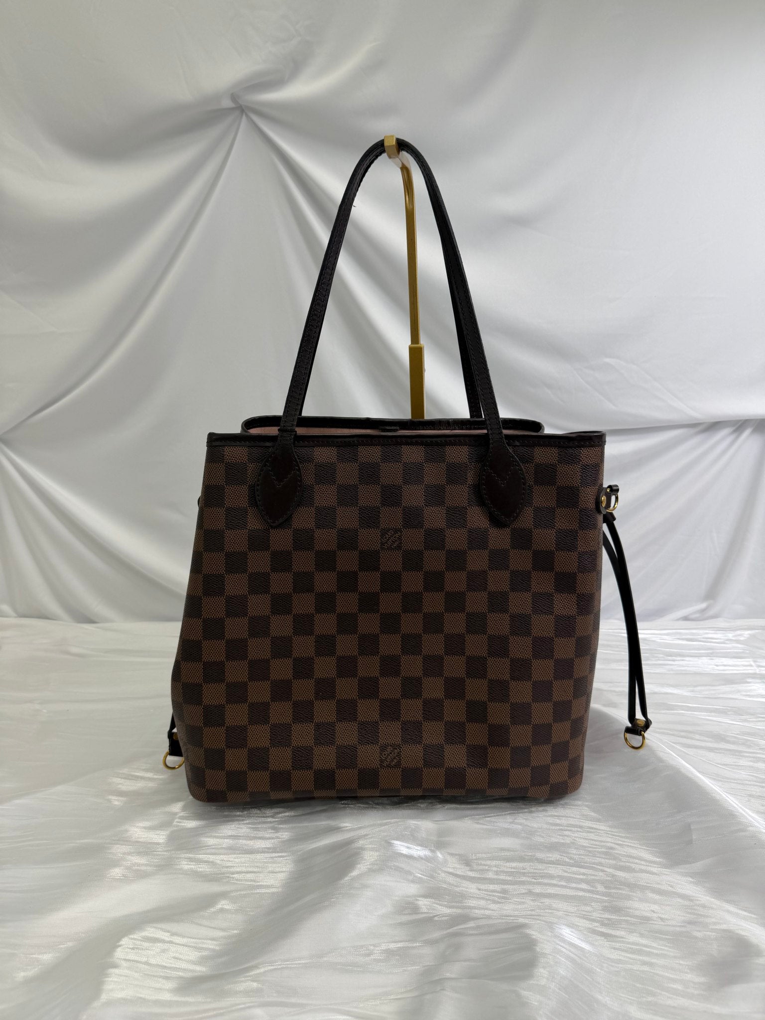 Louis Vuitton Damier Ebene Neverfull MM