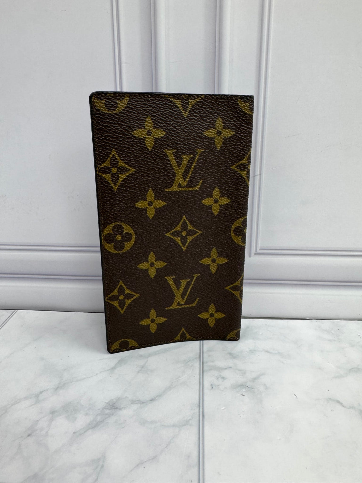 Louis Vuitton Monogram Checkbook Cover