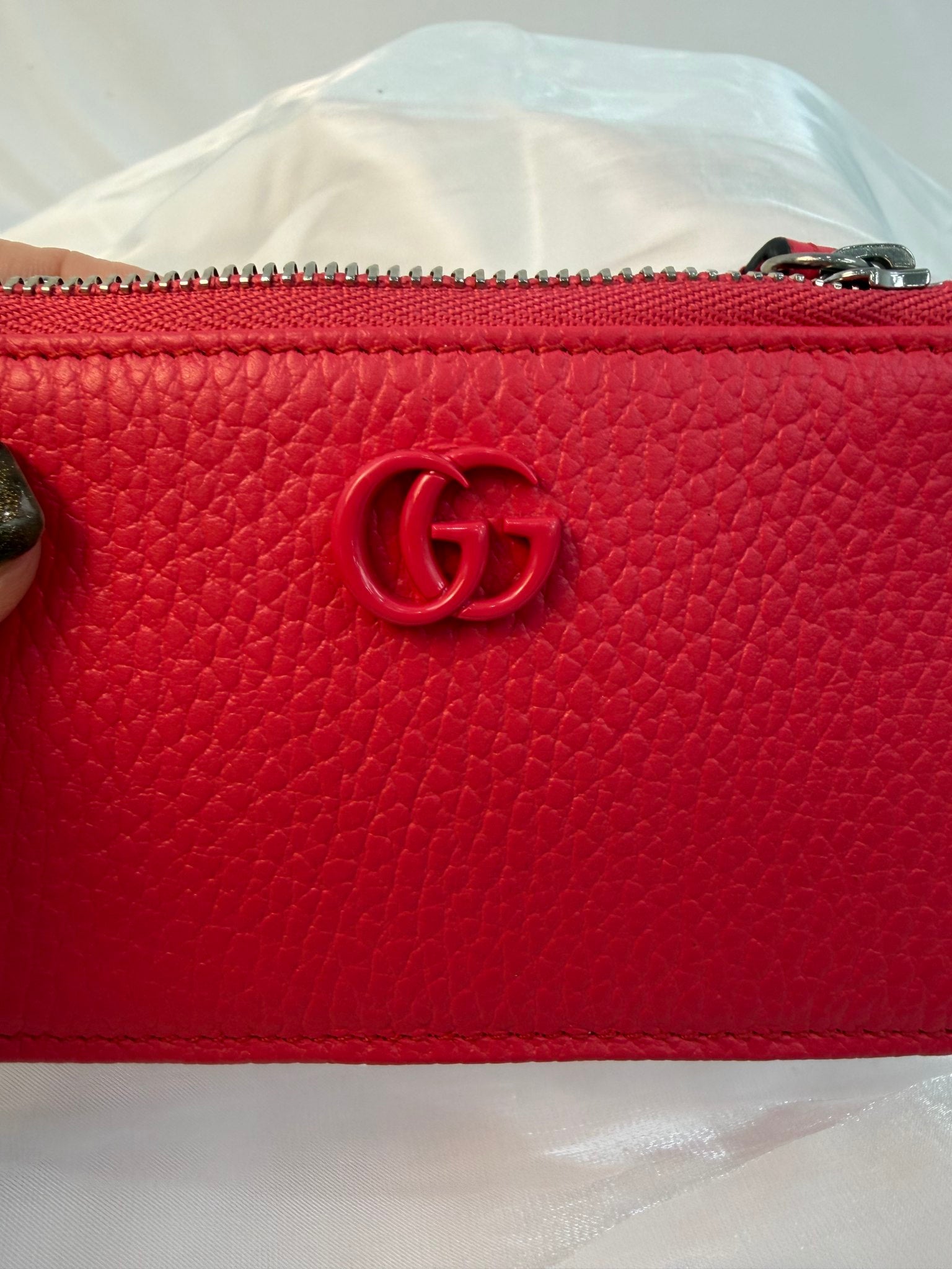 Gucci Coral Leather Marmont Card Case