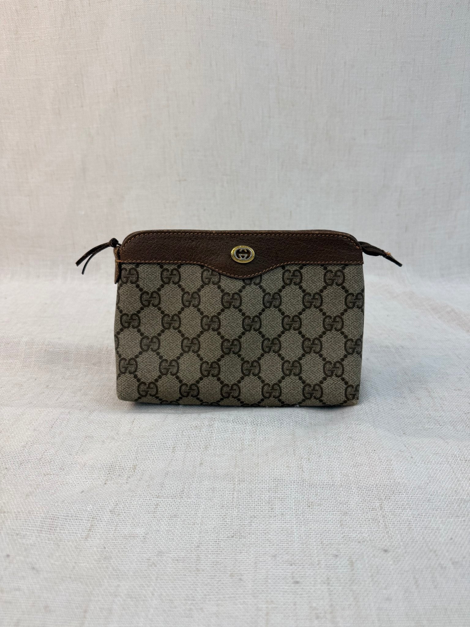 Gucci Brown Coated Canvas GG Supreme Print Cosmetic Pouch