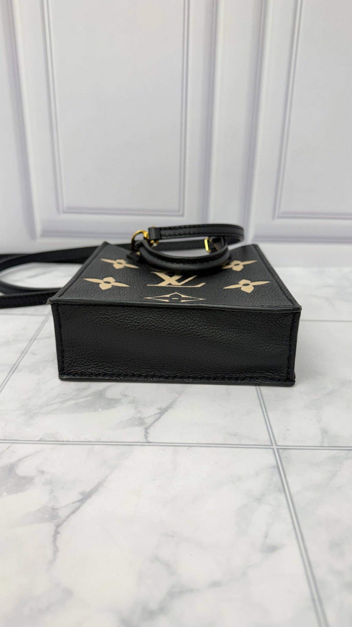 LIKE NEW - Louis Vuitton Black Empreinte Leather Petite Sac Plat Handbag