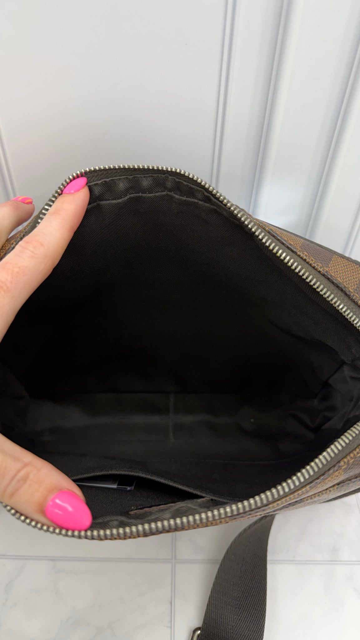 Louis Vuitton Damier Ebene & Black Jack Messenger Bag