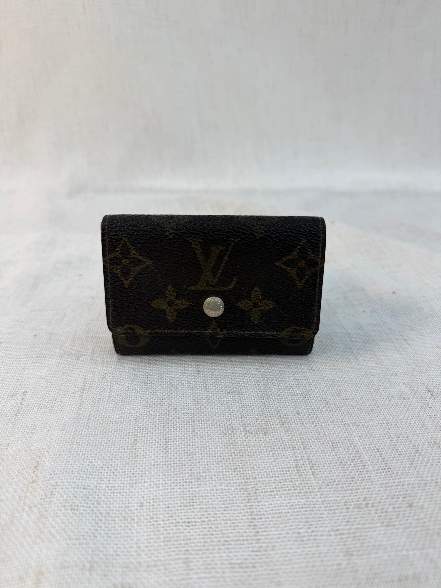 Louis Vuitton Monogram Snap Card Case