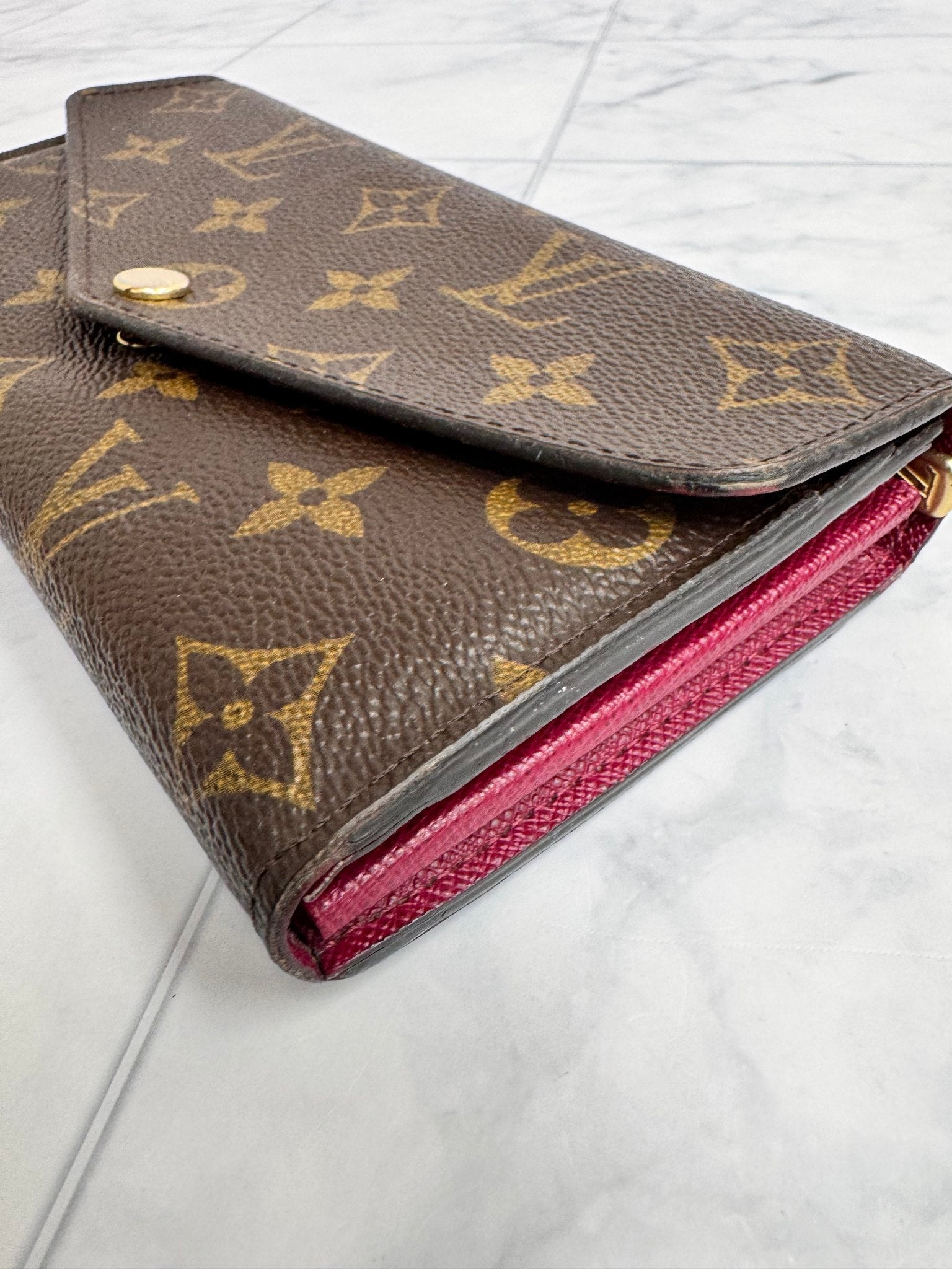 Louis Vuitton Monogram And Fuchsia Sarah Wallet