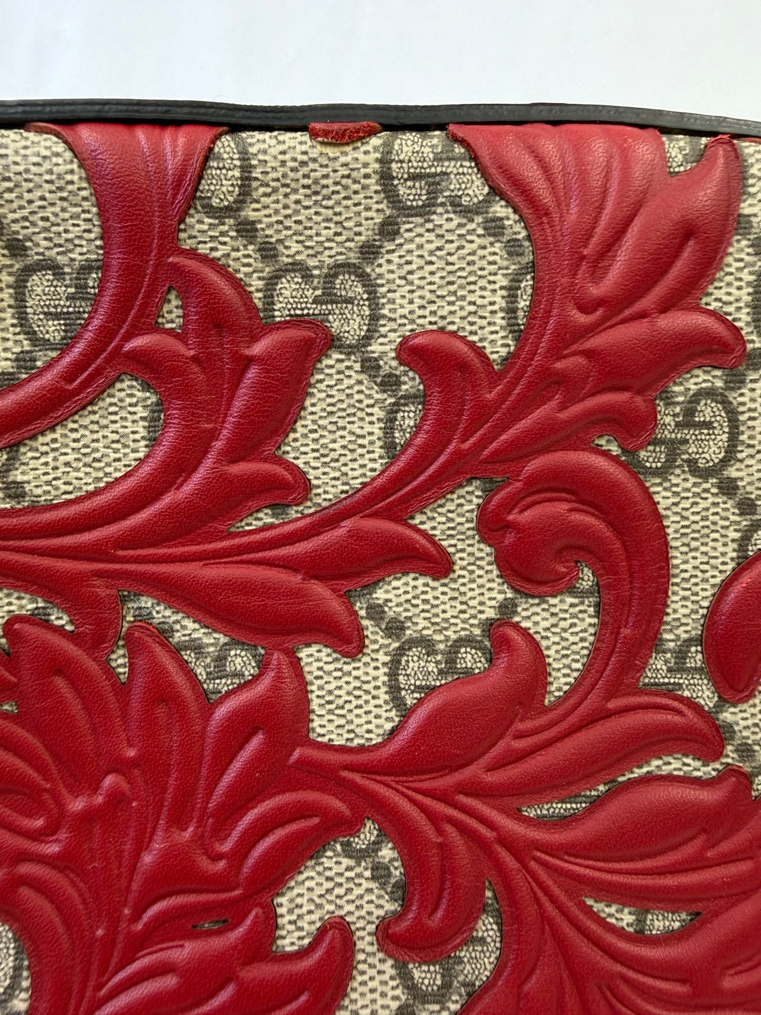 Gucci Red And GG Print Arabesque Chain Crossbody Bag