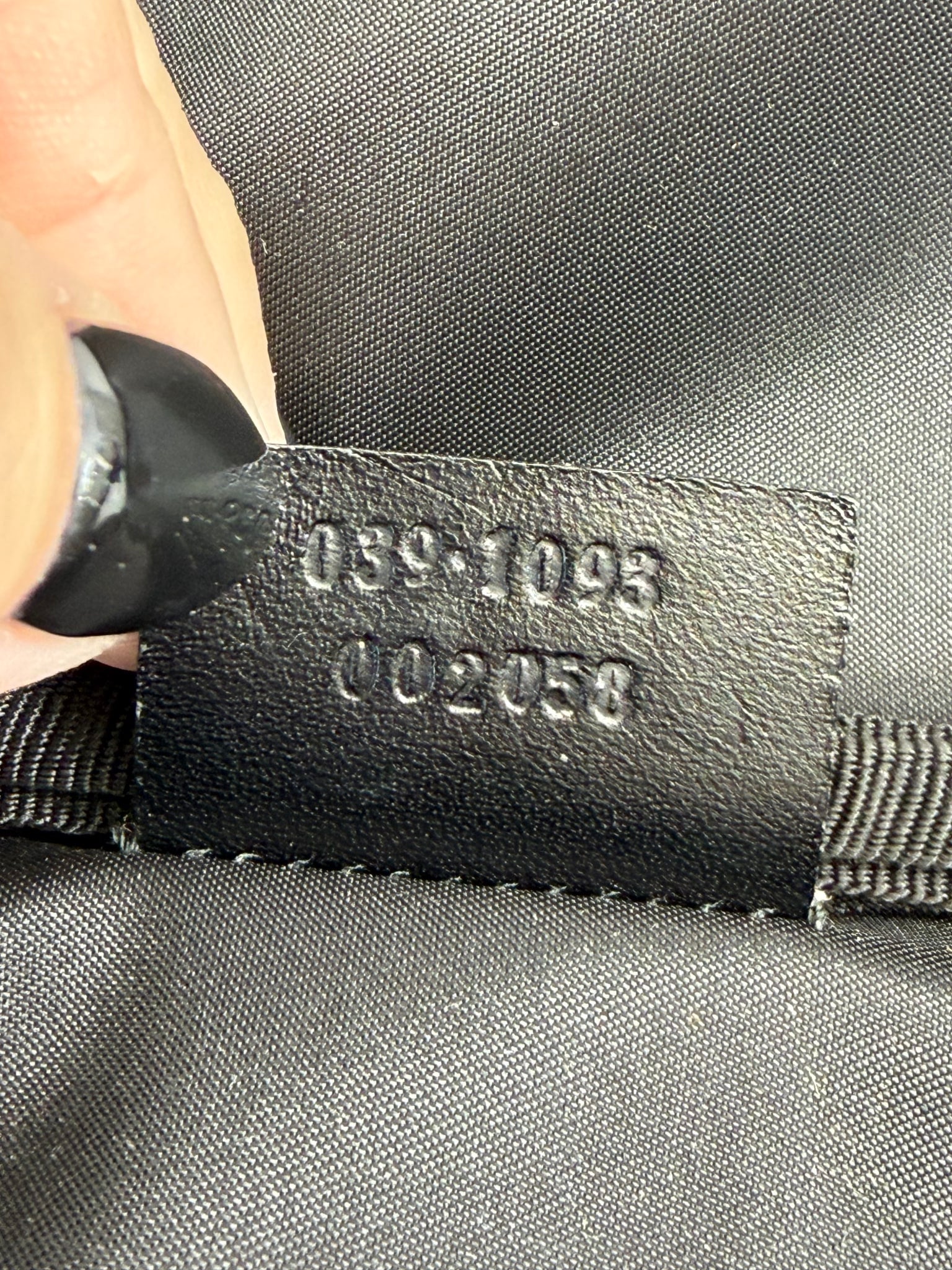 https://res.cloudinary.com/dyql5hig8/image/upload/v1761328212/nxmj0ivqudpojzht2mvr.jpg