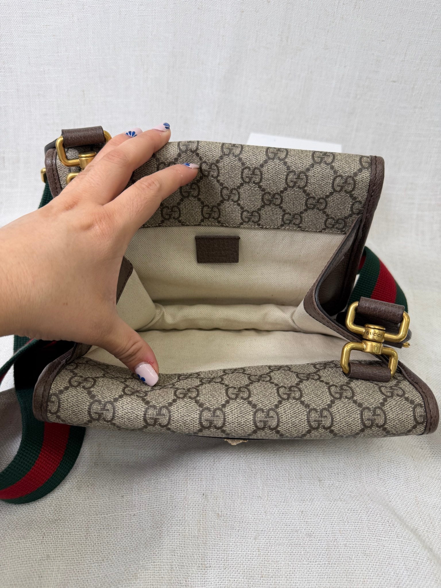 Gucci GG Supreme Neo Vintage Crossbody