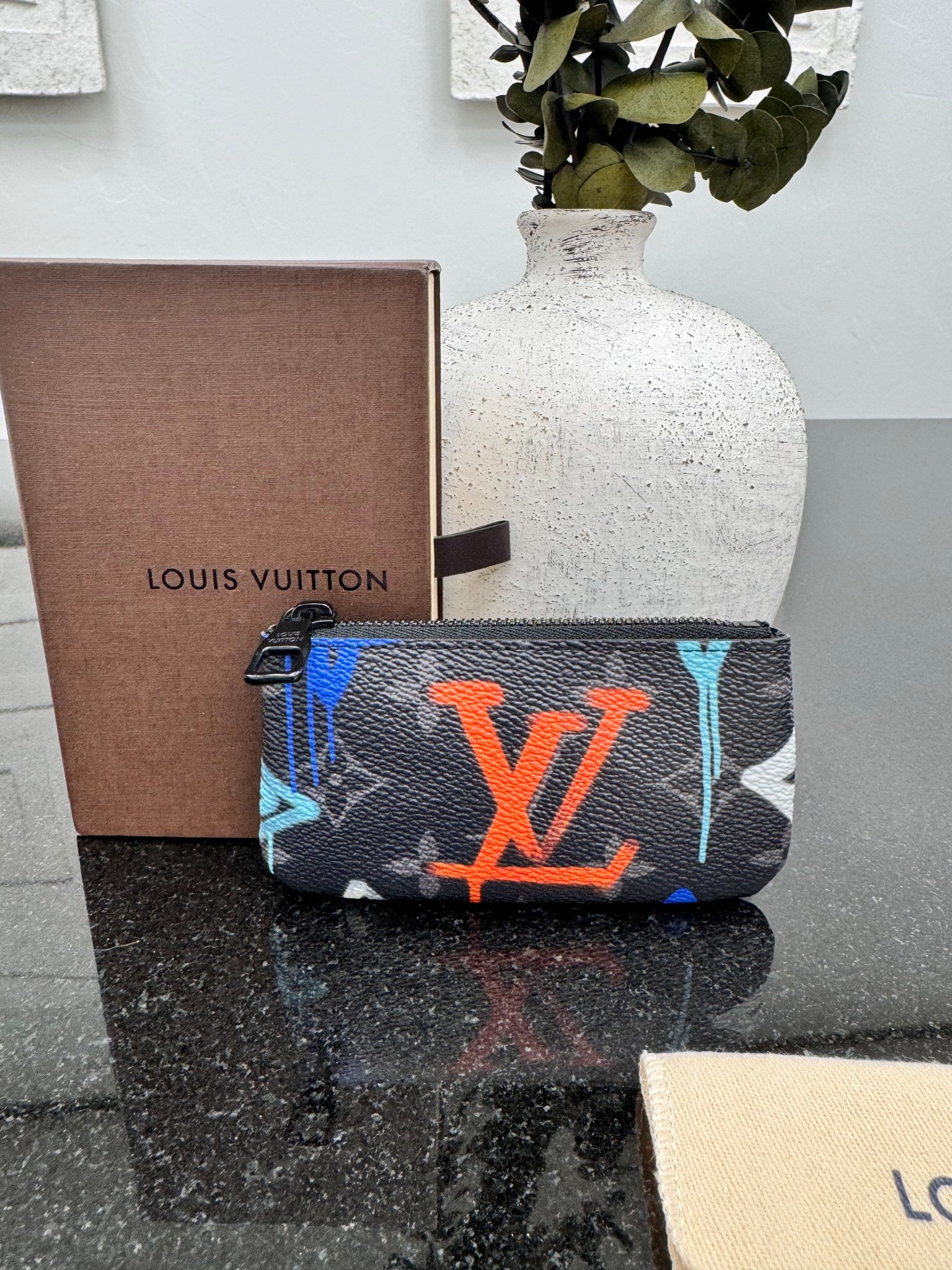 Louis Vuitton Monogram Eclipse Graffiti Key Cles