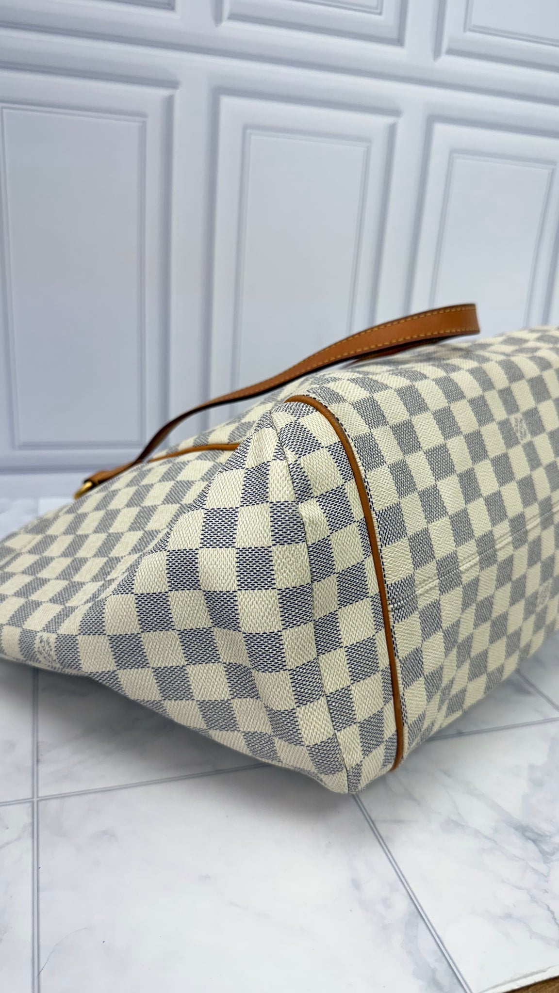 Louis Vuitton Damier Azur Totally GM Tote Bag
