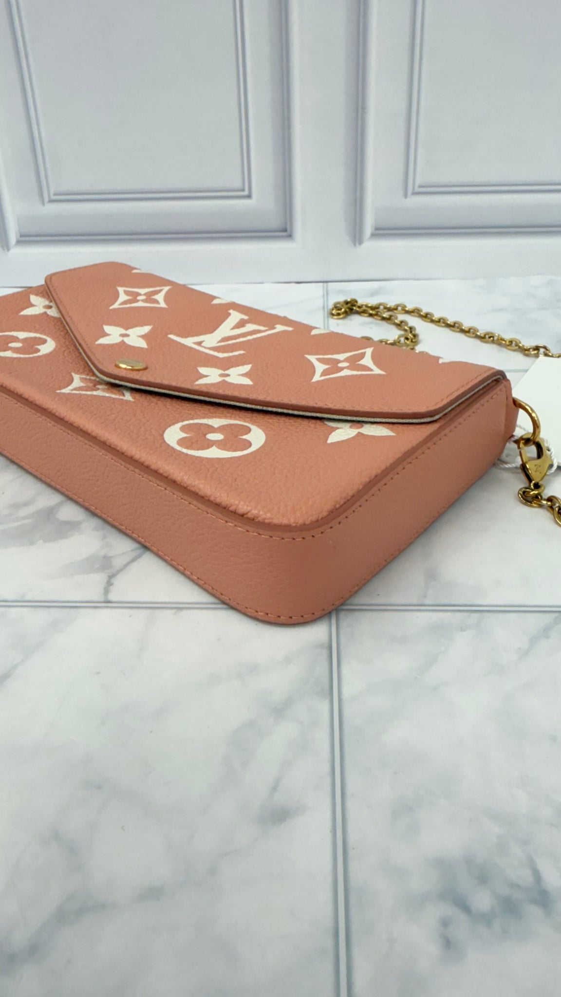LIKE NEW - Louis Vuitton Pink And Creme Empreinte Leather Pochette Felicie