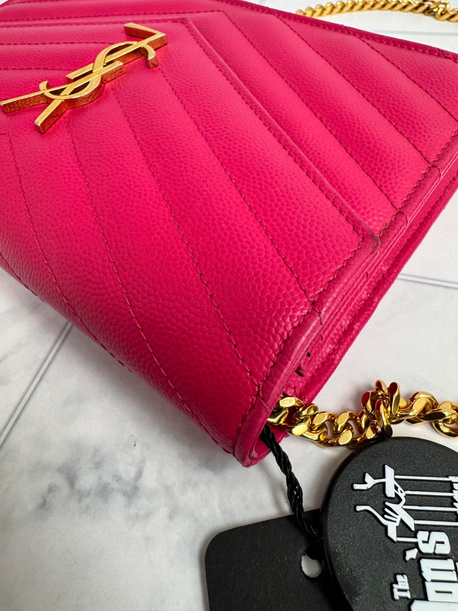 Saint Laurent YSL Pink Chevron Quilted Pebbled Leather Small Envelope Wallet On A Chain