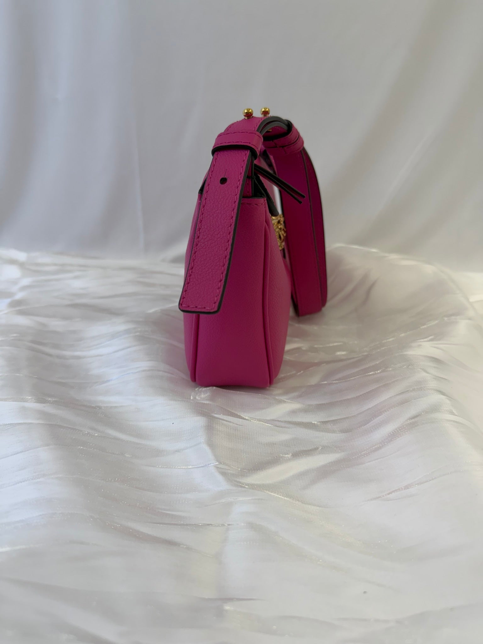 LIKE NEW-Versace Pink Leather Shoulder Bag