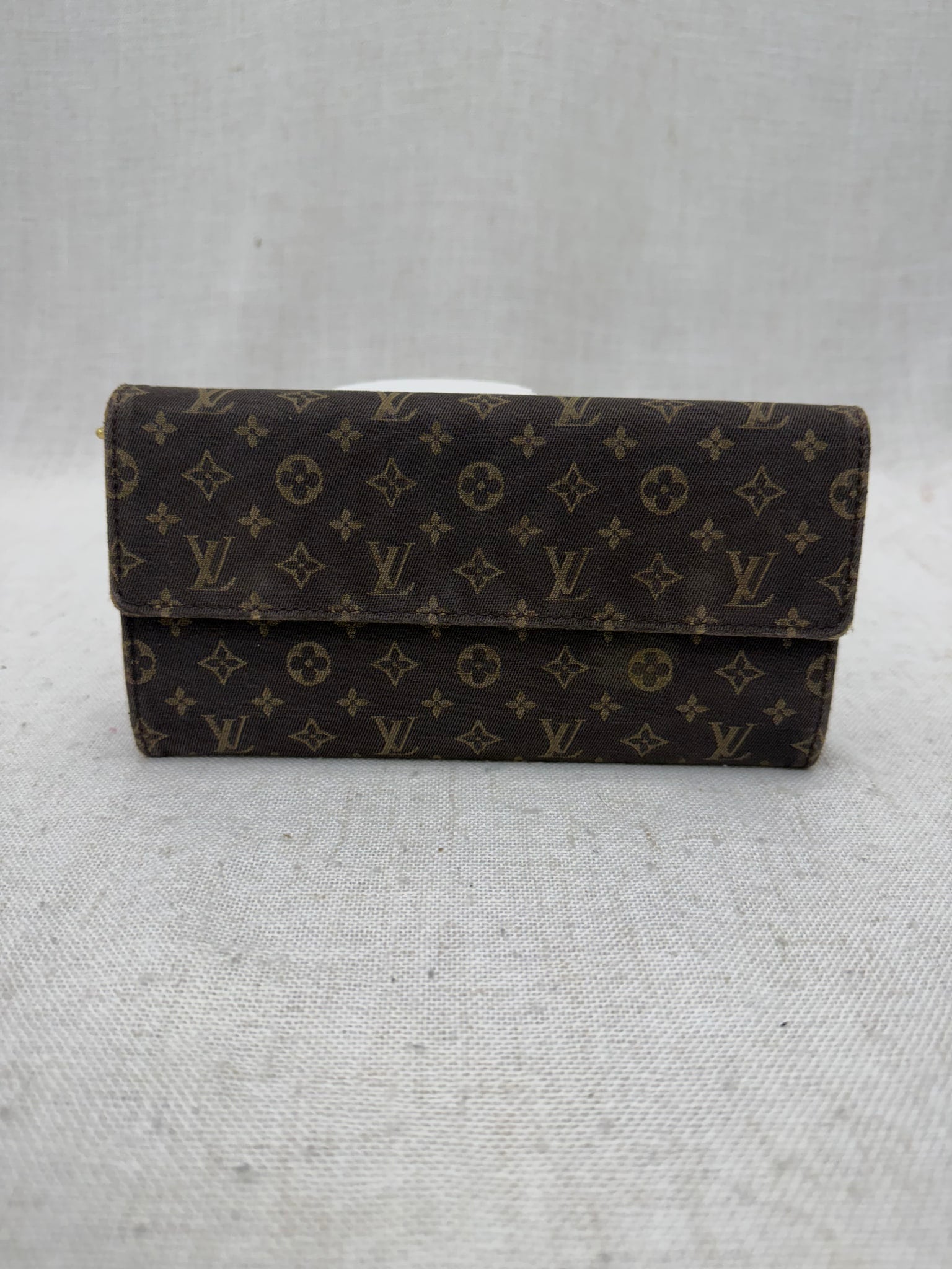 Louis Vuitton Brown Mini Lin Sarah Wallet