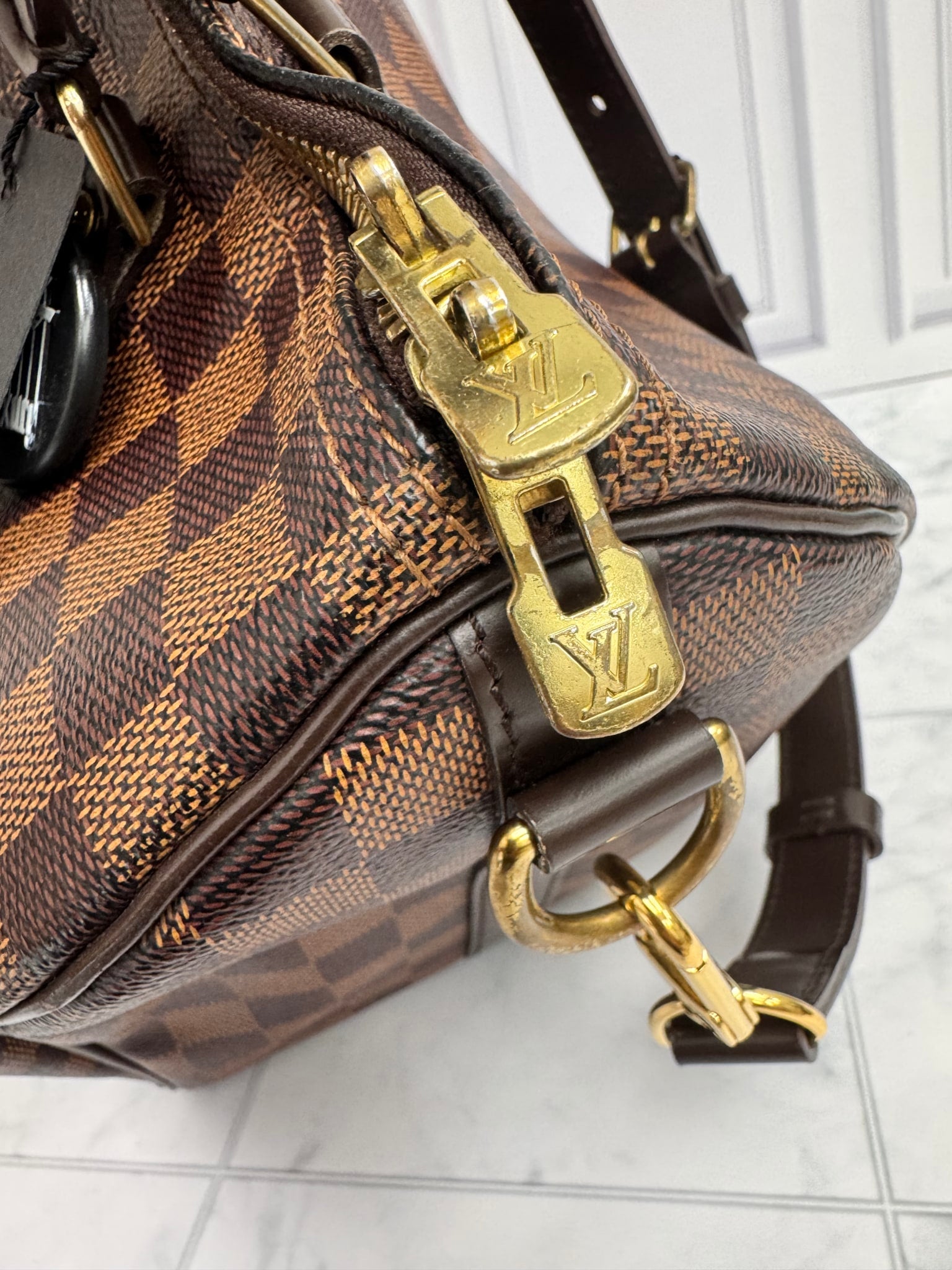 Louis Vuitton Damier Ebene Speedy 30 Bandouliere