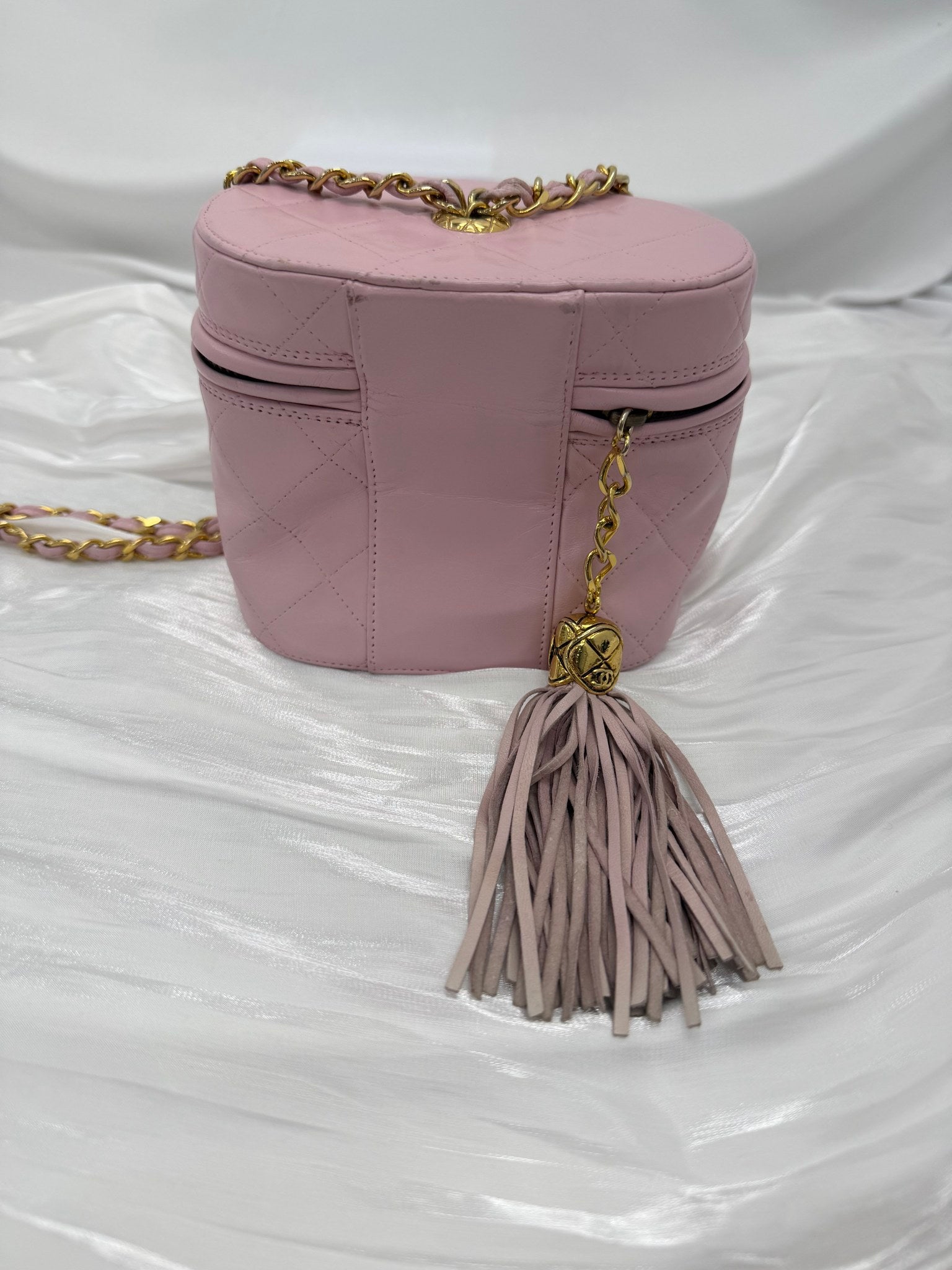 Chanel Pink Quilted Lambskin Round Vanity Bag