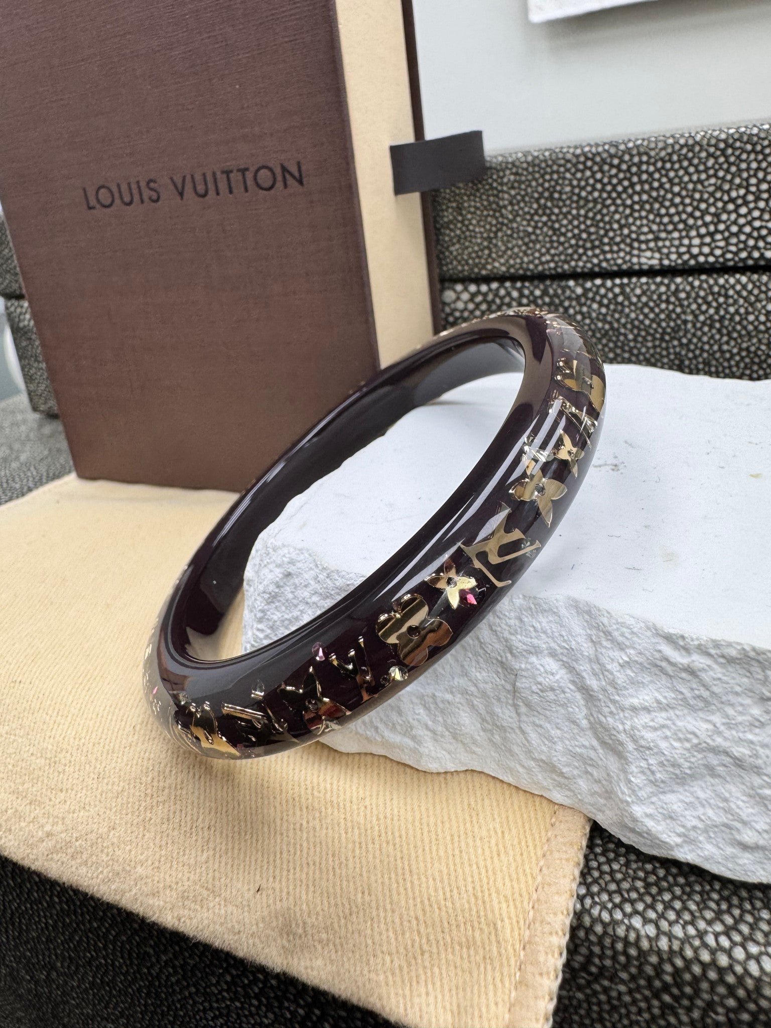 LIKE NEW - Louis Vuitton Brown Inclusion Bangle Bracelet PM