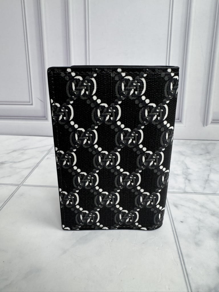 LIKE NEW - Gucci Black GG Shadow Coated Canvas Card Case