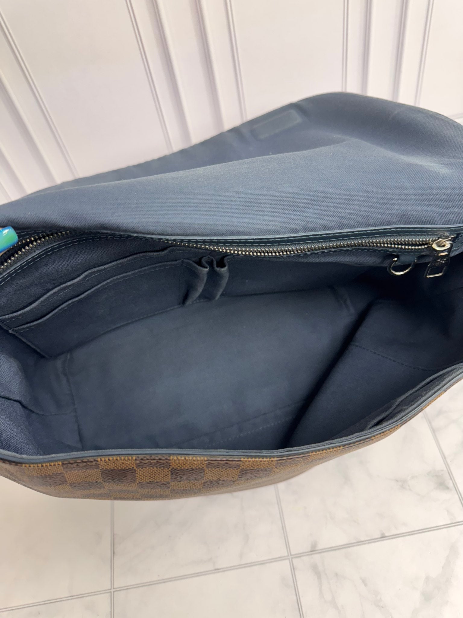 Louis Vuitton Damier Ebene Sprinter Messenger Bag MM