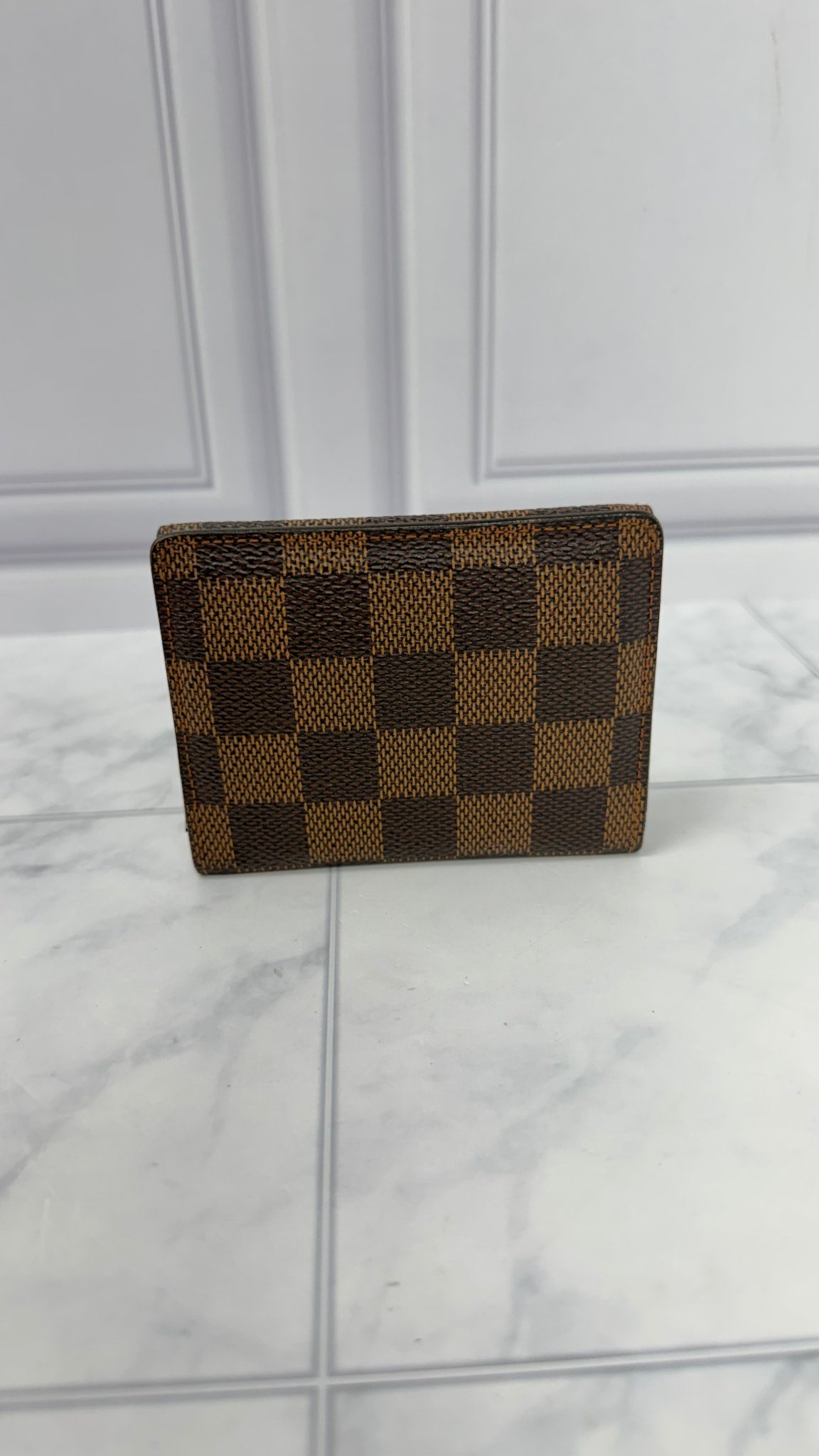 Louis Vuitton Damier Ebene Ludlow Wallet