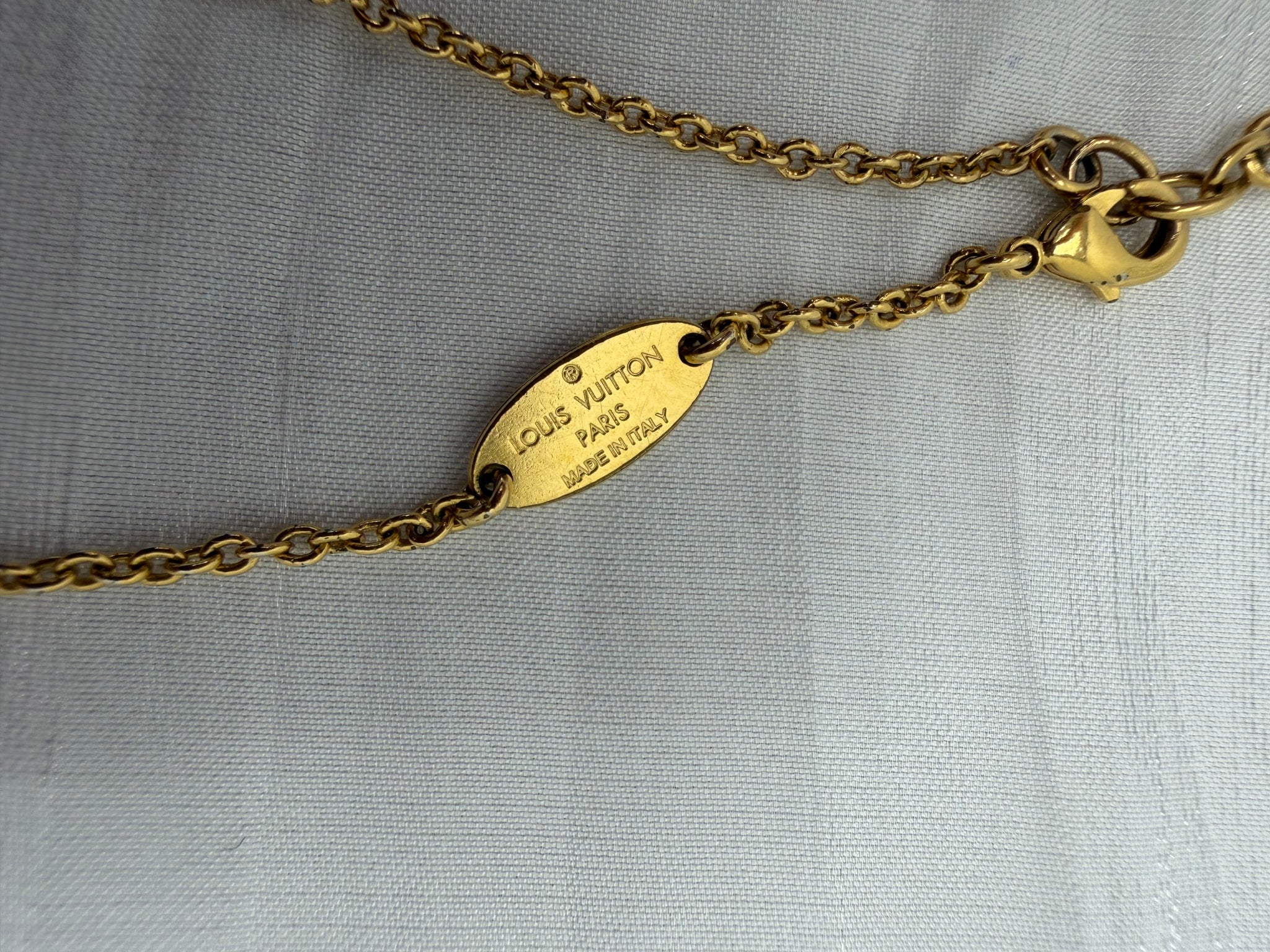 Louis Vuitton Gold Tone Essential V Bracelet