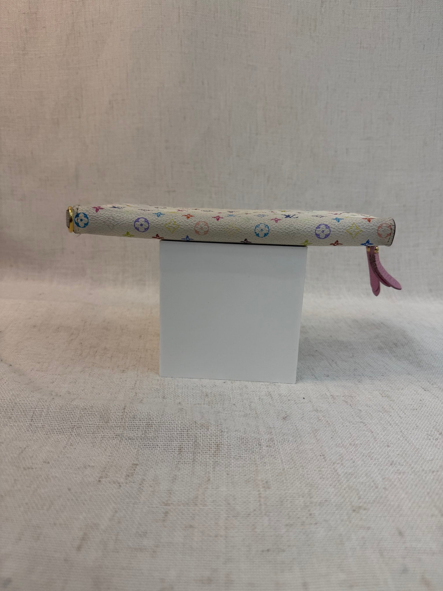 Louis Vuitton White Multicolor Insulate Wallet