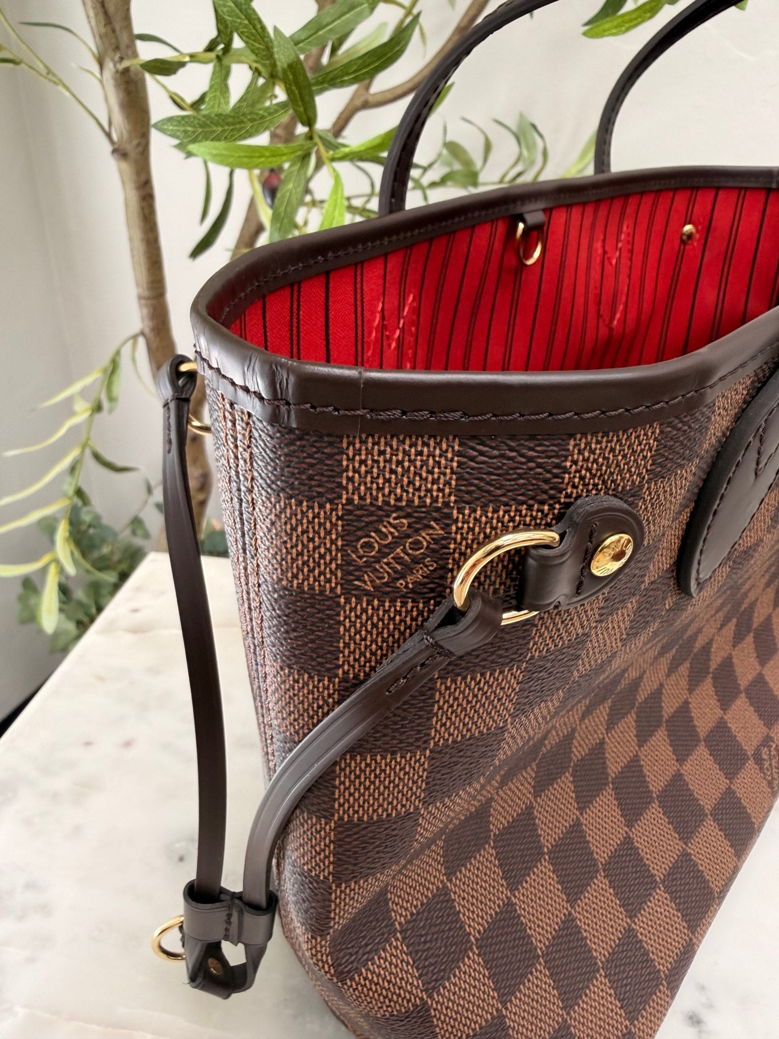 BRAND NEW Louis Vuitton Damier Ebene Neverfull PM