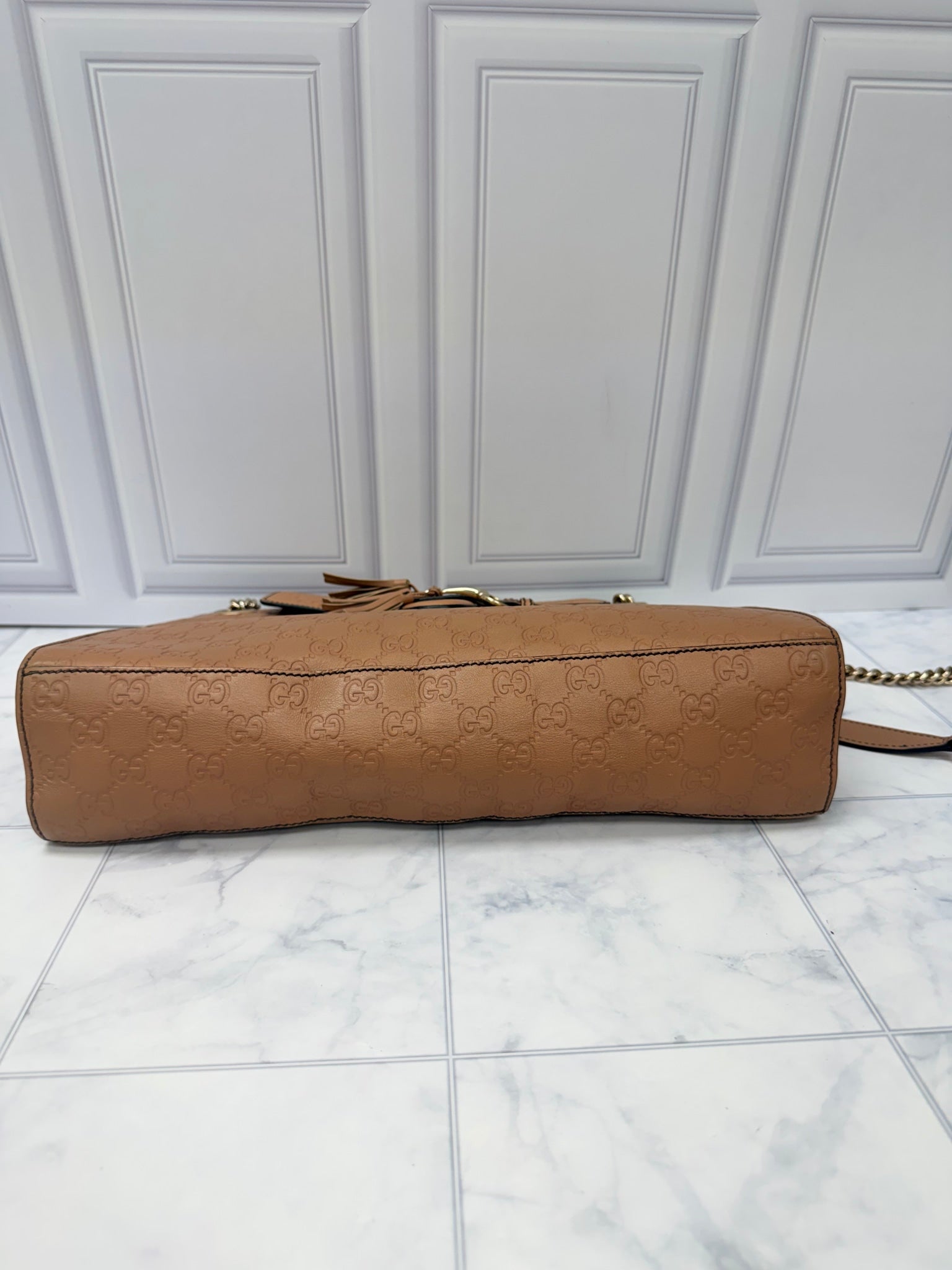 Gucci Beige Guccissima Embossed Leather Emily Large Chain Shoulder Bag