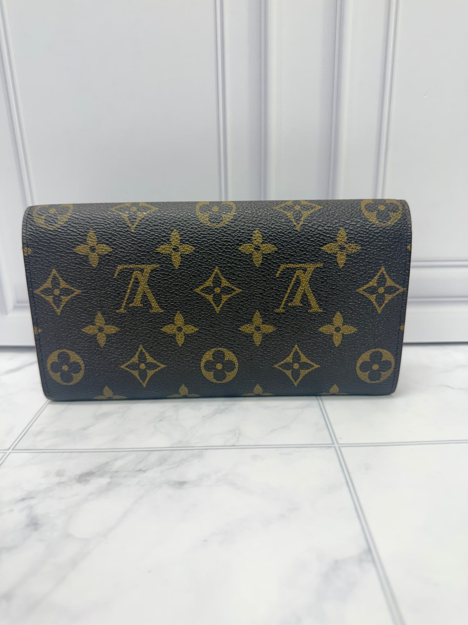 Louis Vuitton Monogram Sarah Wallet