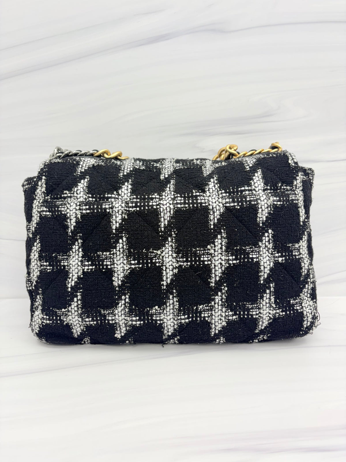 Chanel Black & White Tweed 19 Maxi Houndstooth 2Way Bag