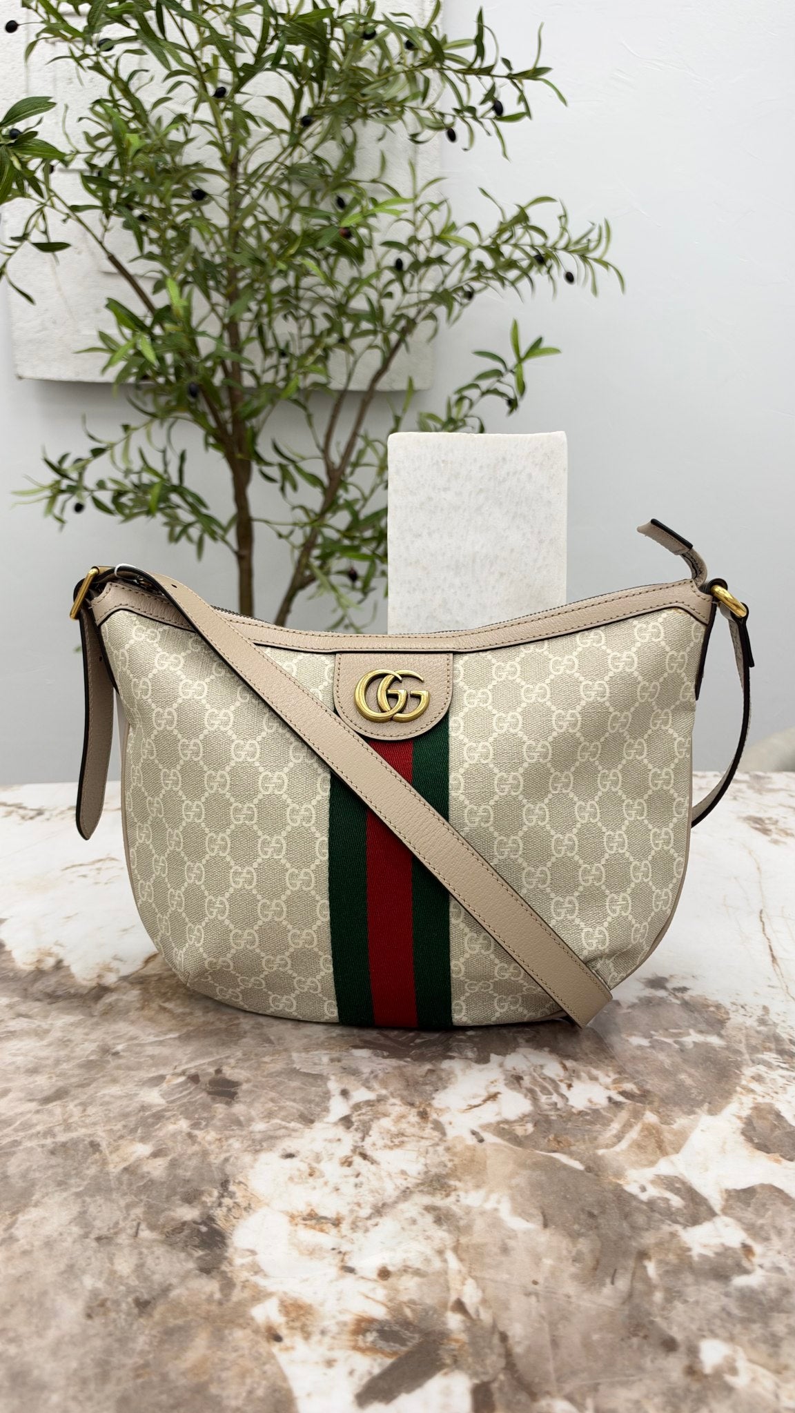 BRAND NEW - Gucci Cream GG Supreme Ophidia GG Small Shoulder Bag