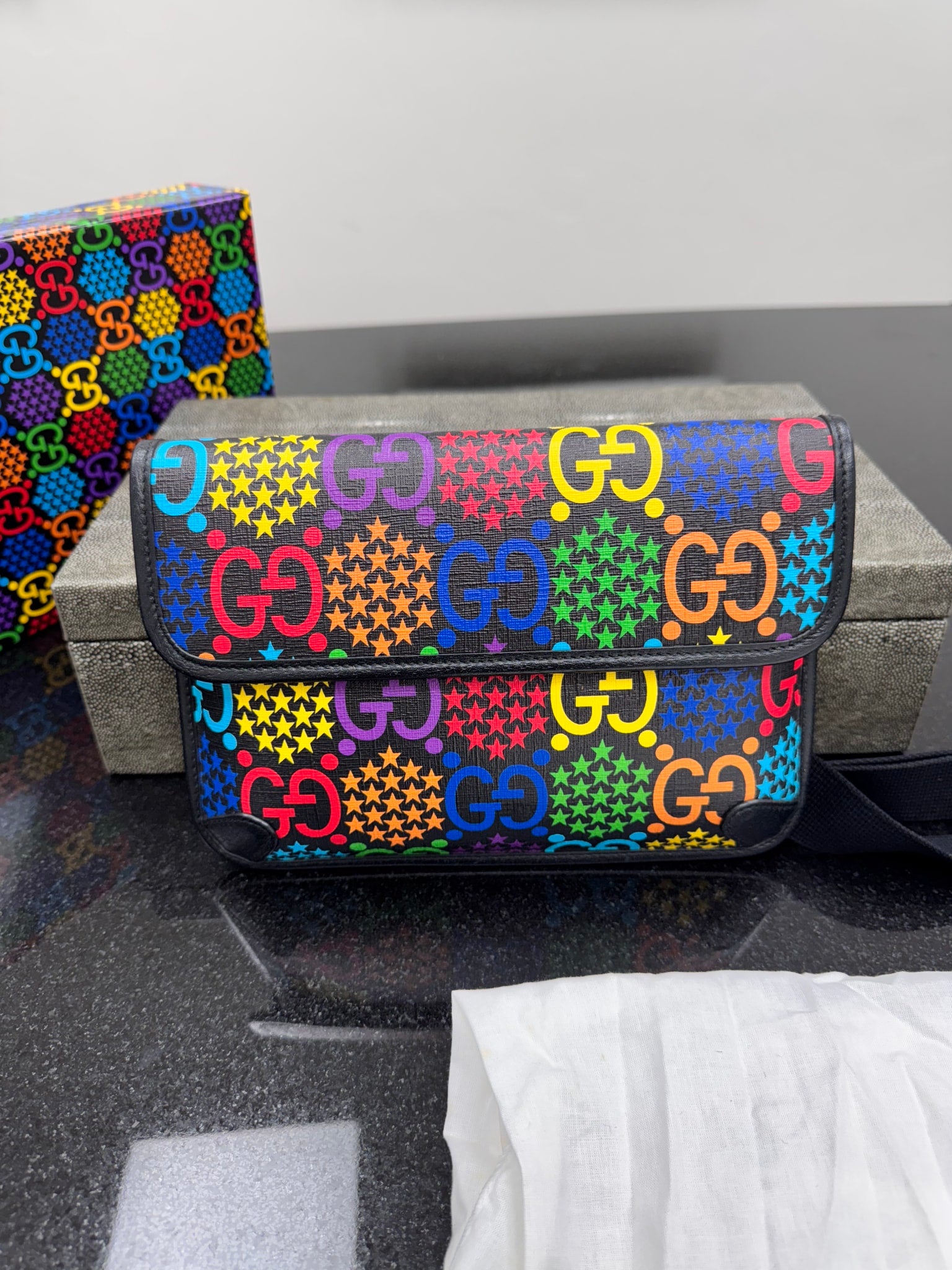 Gucci Black Multicolor GG Supreme Psychedelic Belt Bag