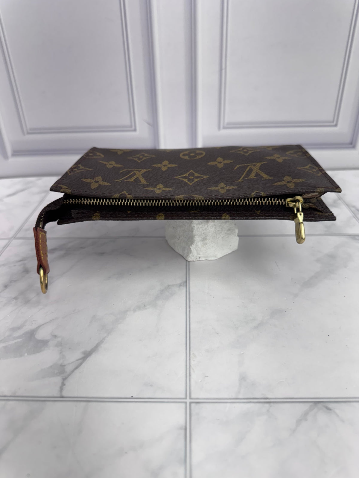 Louis Vuitton Monogram Bucket Pouch