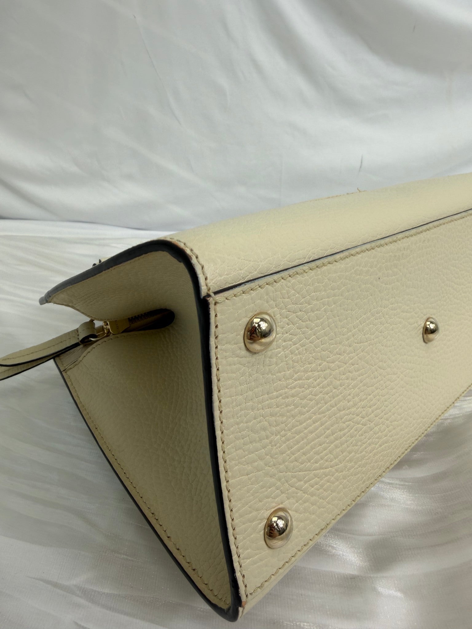 Gucci Beige Pebbled Leather Soho Bag