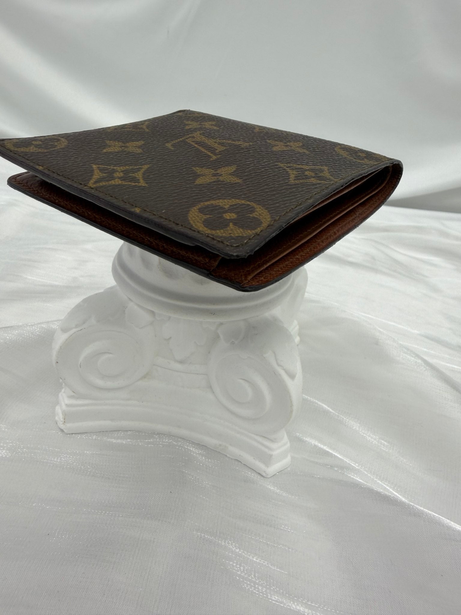 Louis Vuitton Monogram Marco Bifold