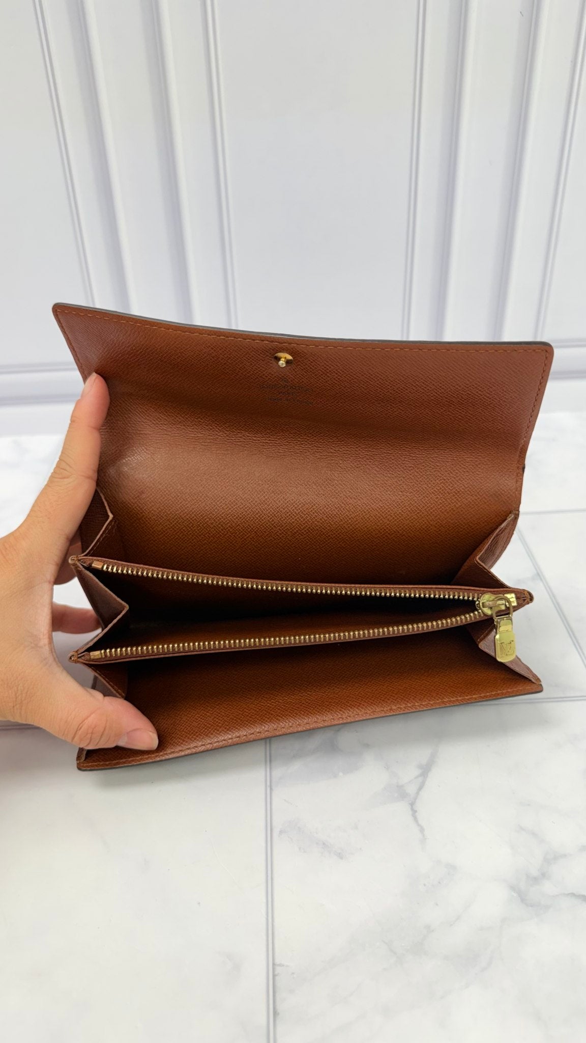 Louis Vuitton Monogram Sarah Wallet