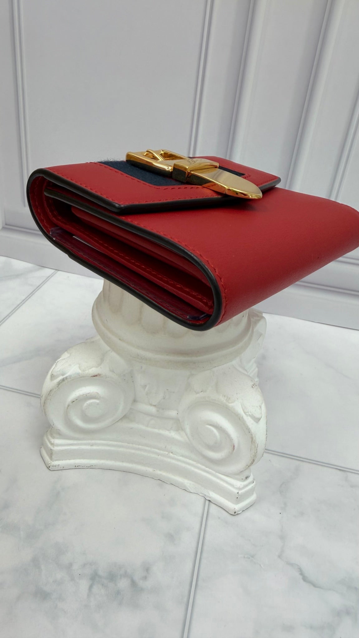 Gucci Red Leather Sylvie Compact Wallet