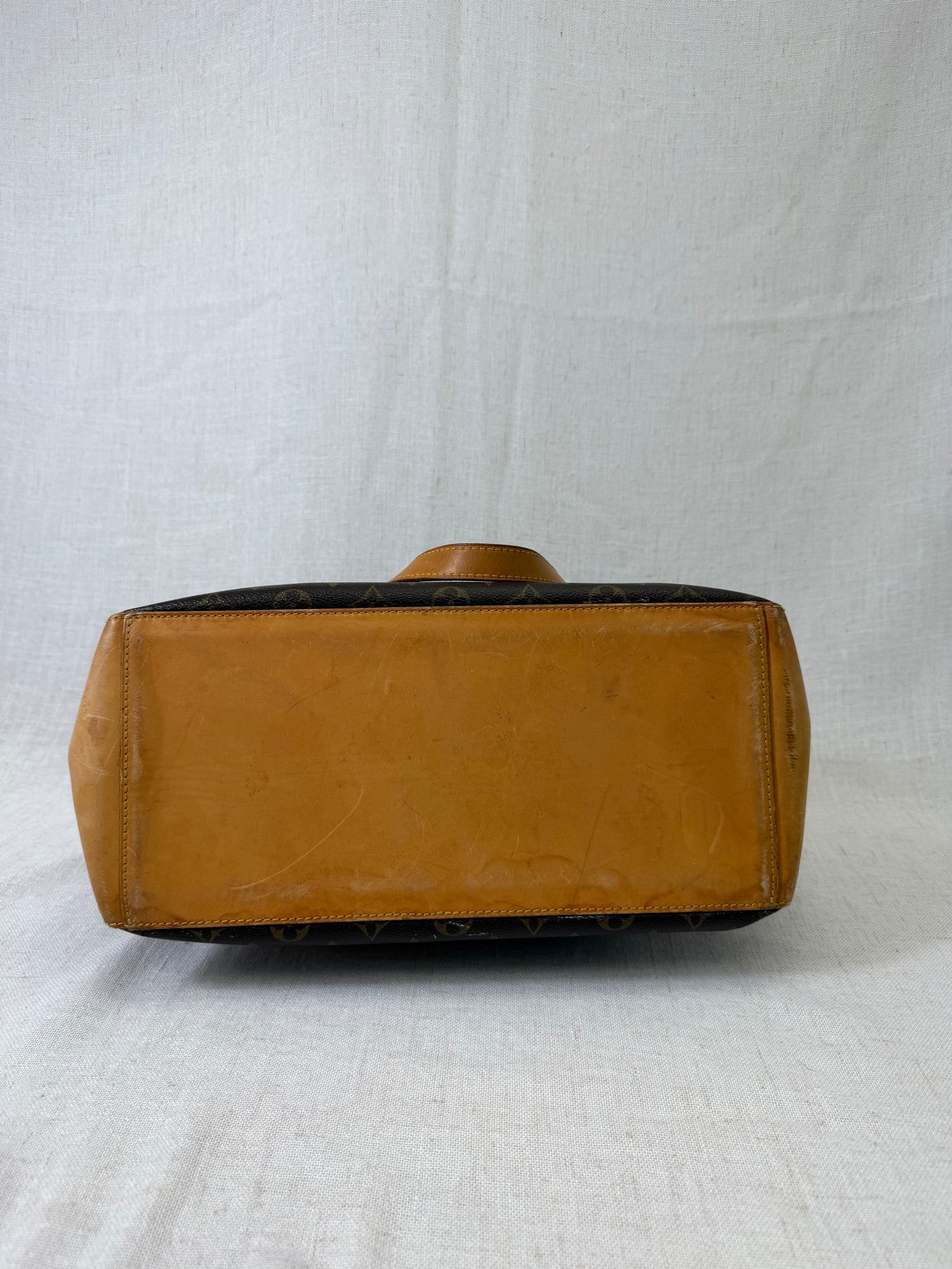 Louis Vuitton Monogram Cabas Mezzo Tote Bag