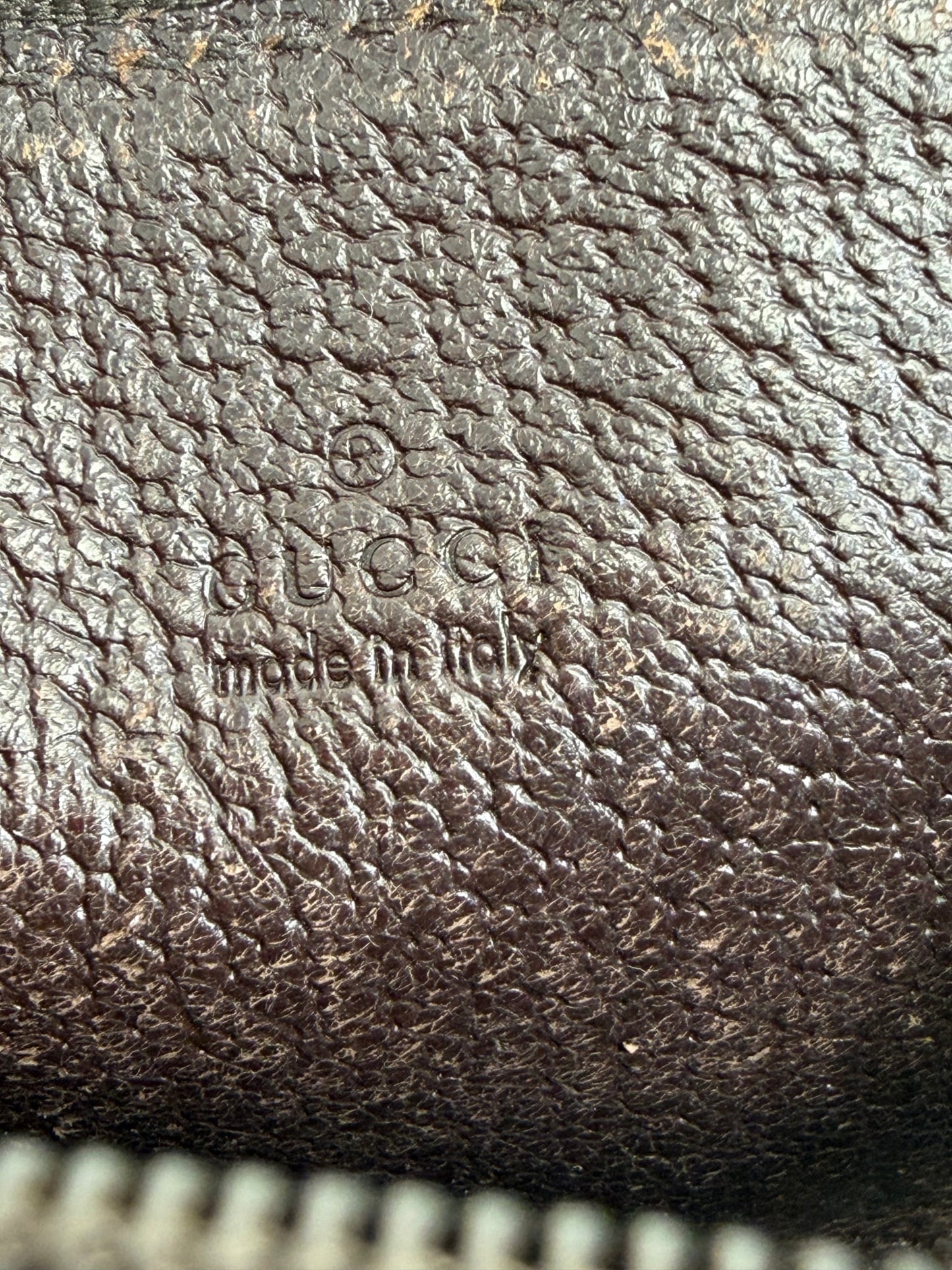 https://res.cloudinary.com/dyql5hig8/image/upload/v1760993091/q9q4xzbgyo7zdkypweub.jpg