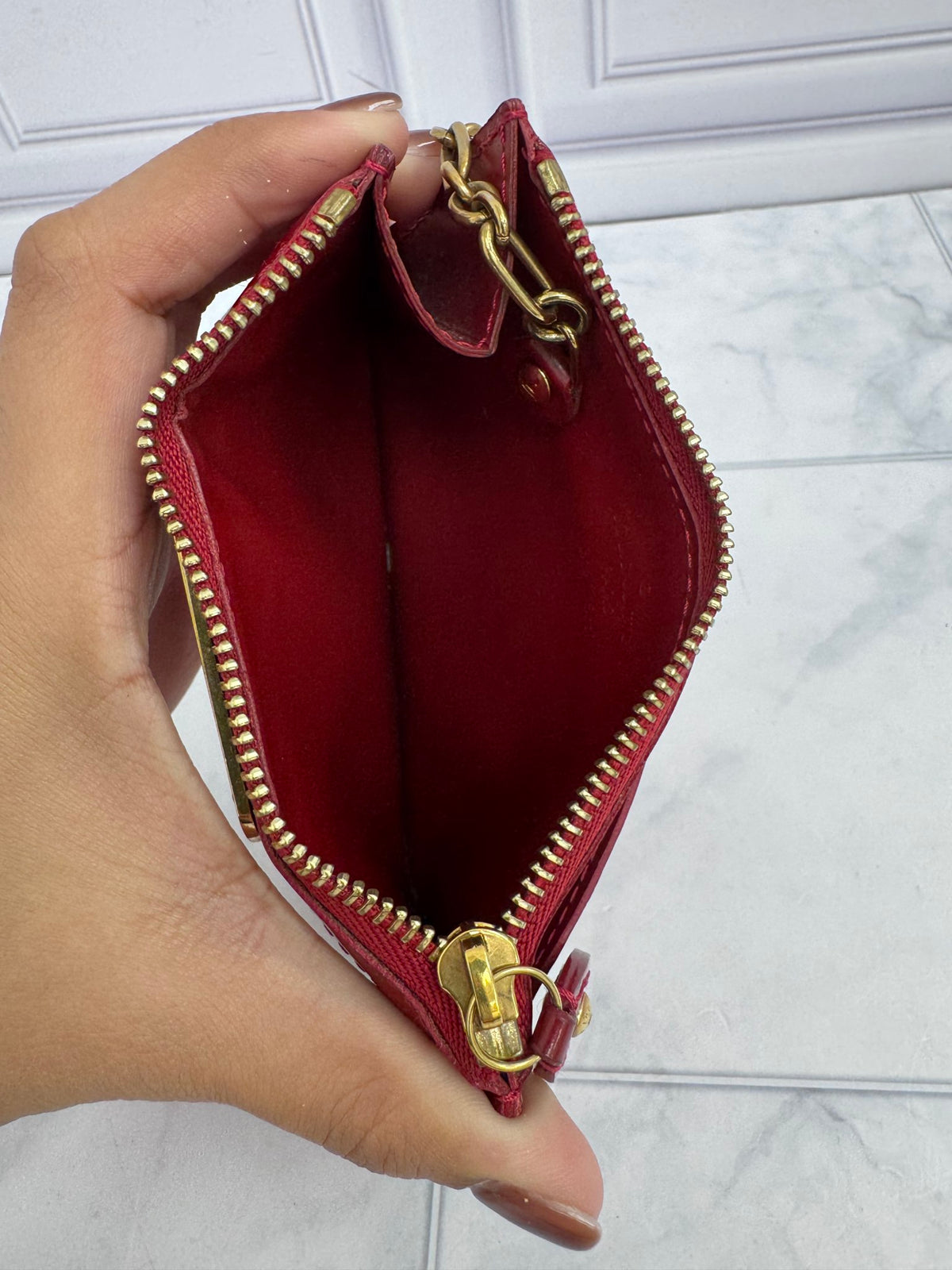 Louis Vuitton Red Vernis Monogram Pochette Cles