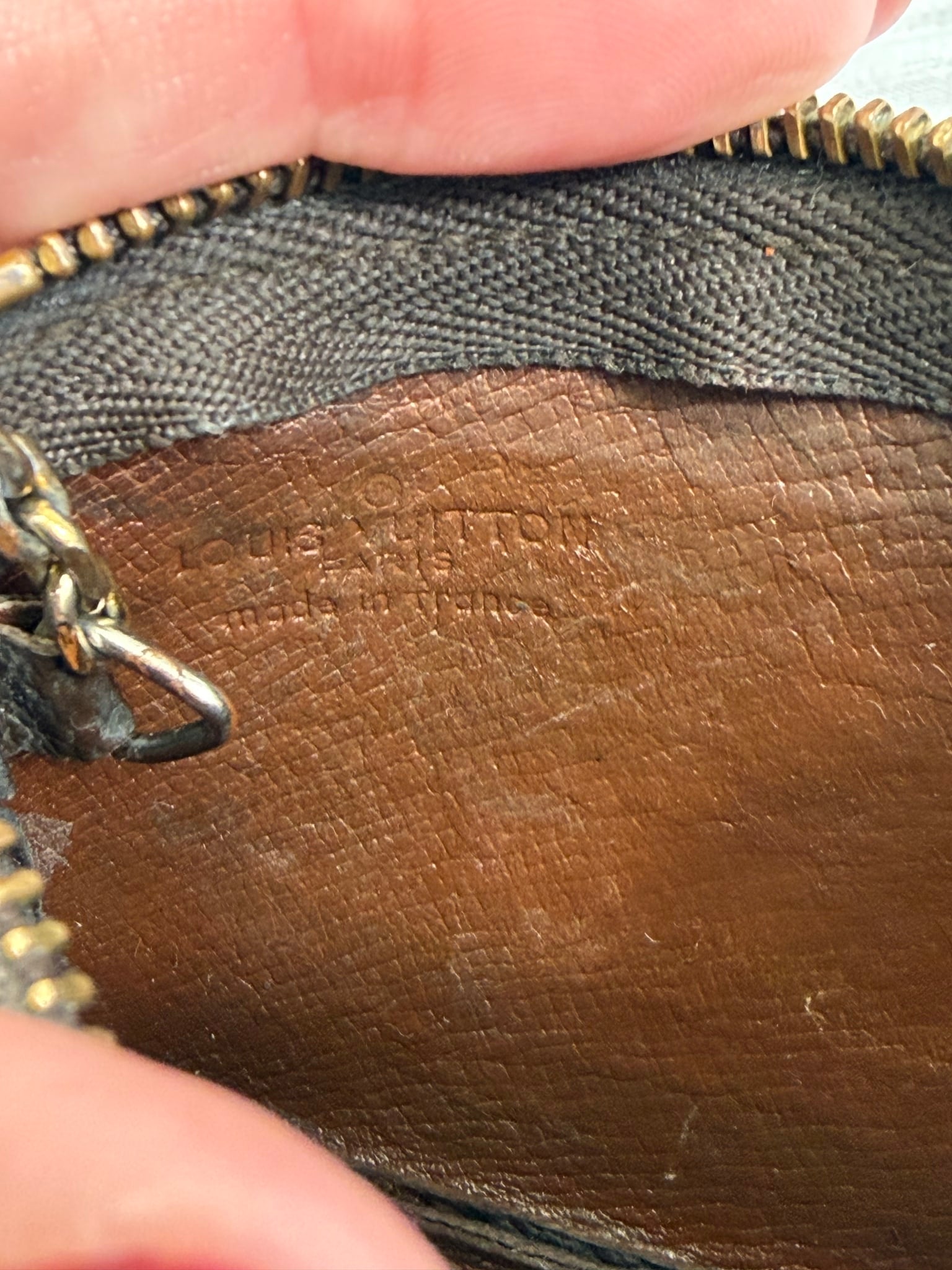 Louis Vuitton Monogram Key Cles