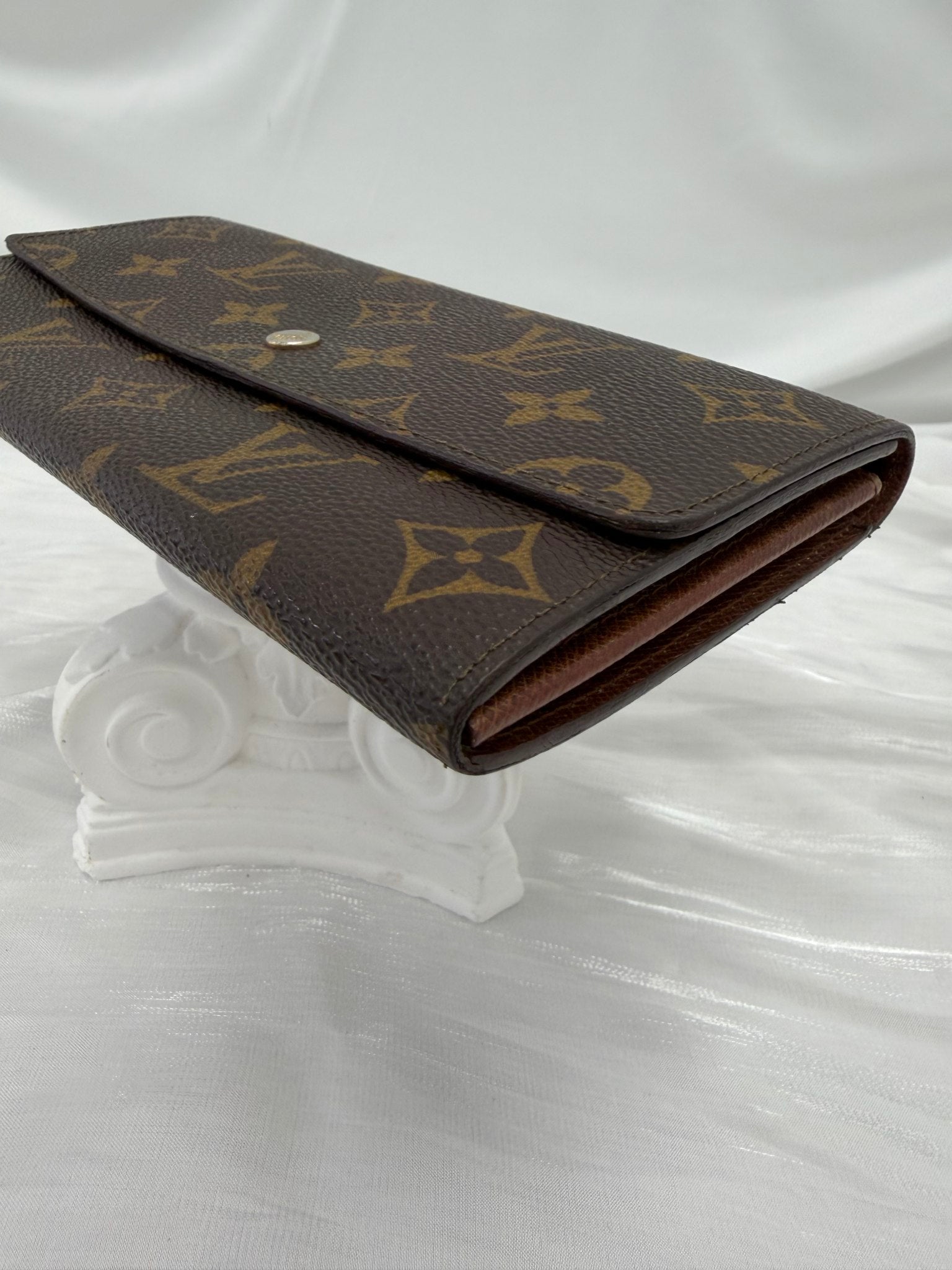 Louis Vuitton Monogram Vintage Sarah Wallet