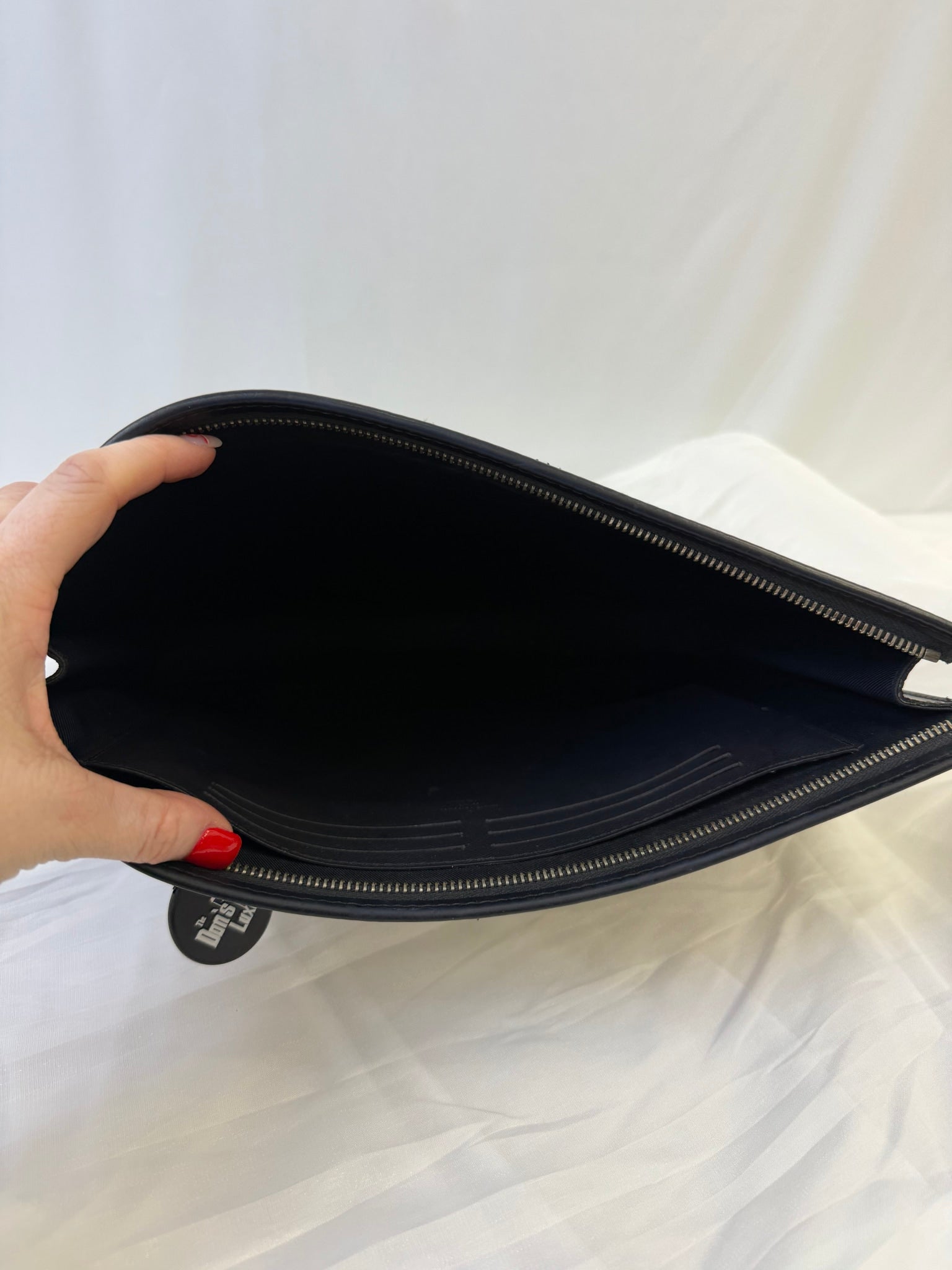 Louis Vuitton White Monogram Chapman Pochette Voyage GM