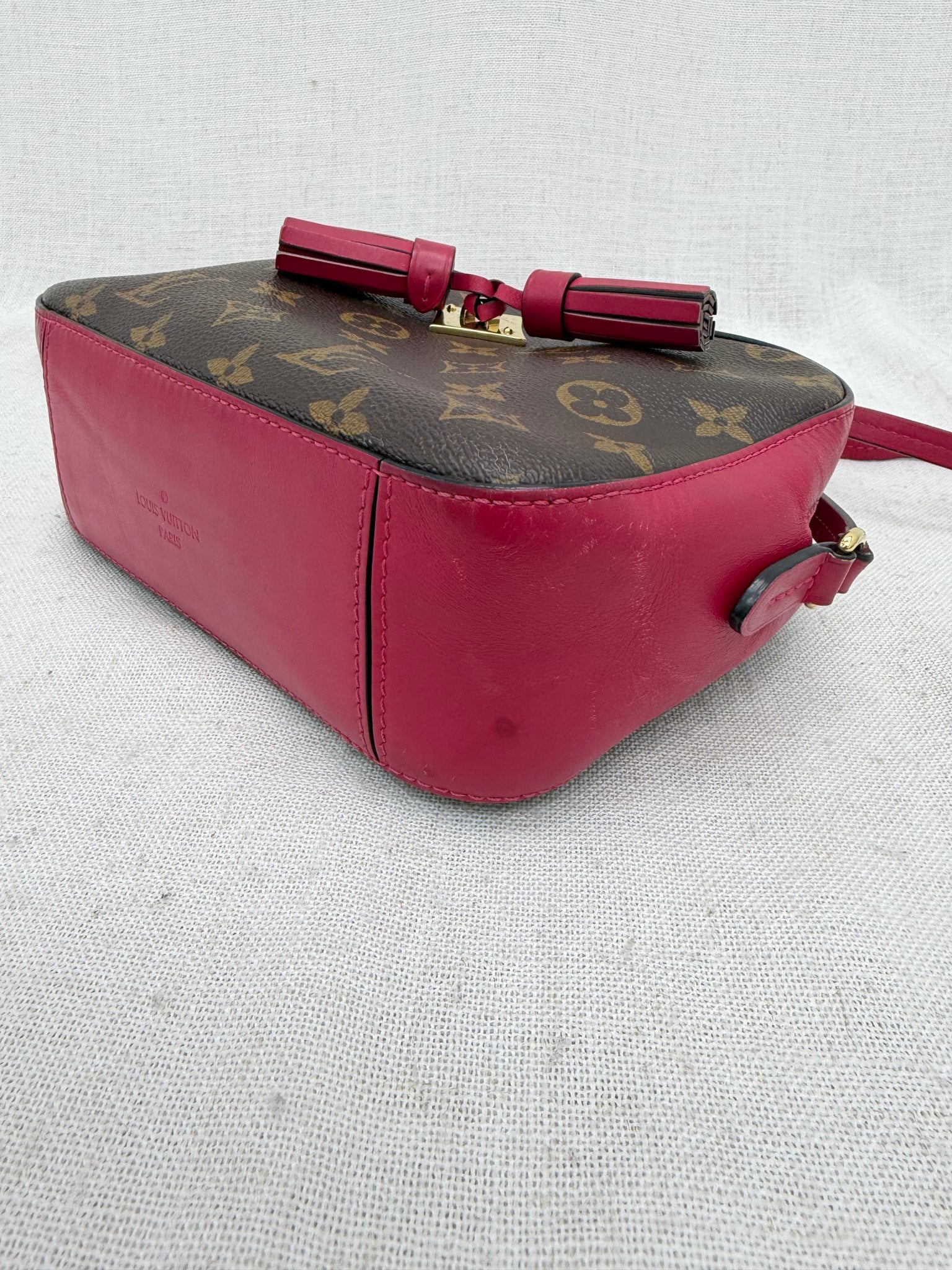 Louis Vuitton Monogram & Fuchsia Leather Saintonge Crossbody Bag