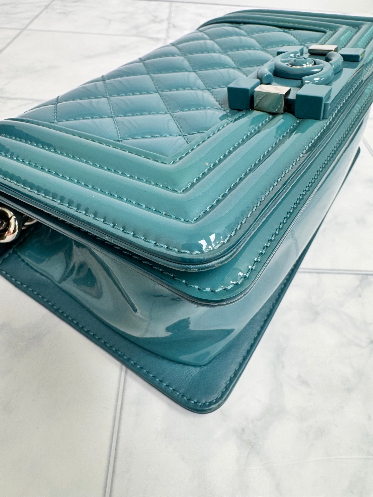 Chanel Teal Diamond Quilted Patent Leather Boy Flap Shoulder Bag