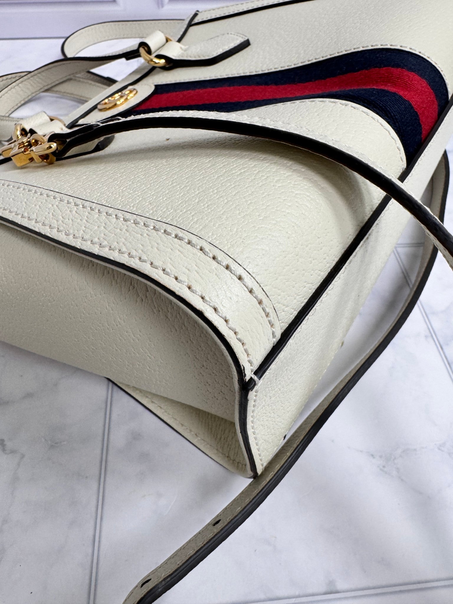 Gucci White Web Grained Leather Ophidia Small Crossbody Tote Bag