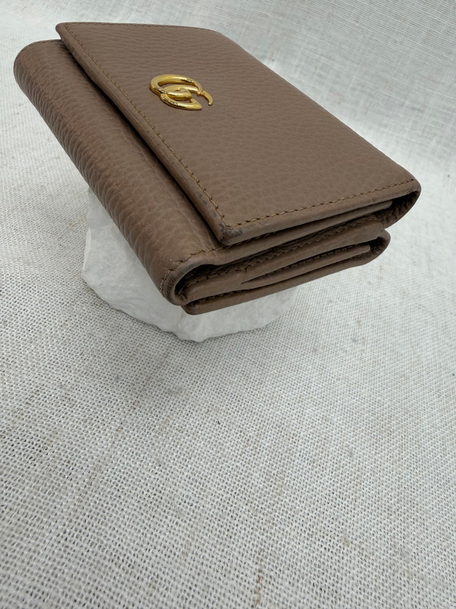 Gucci Dusty Rose Leather Marmont Compact Wallet