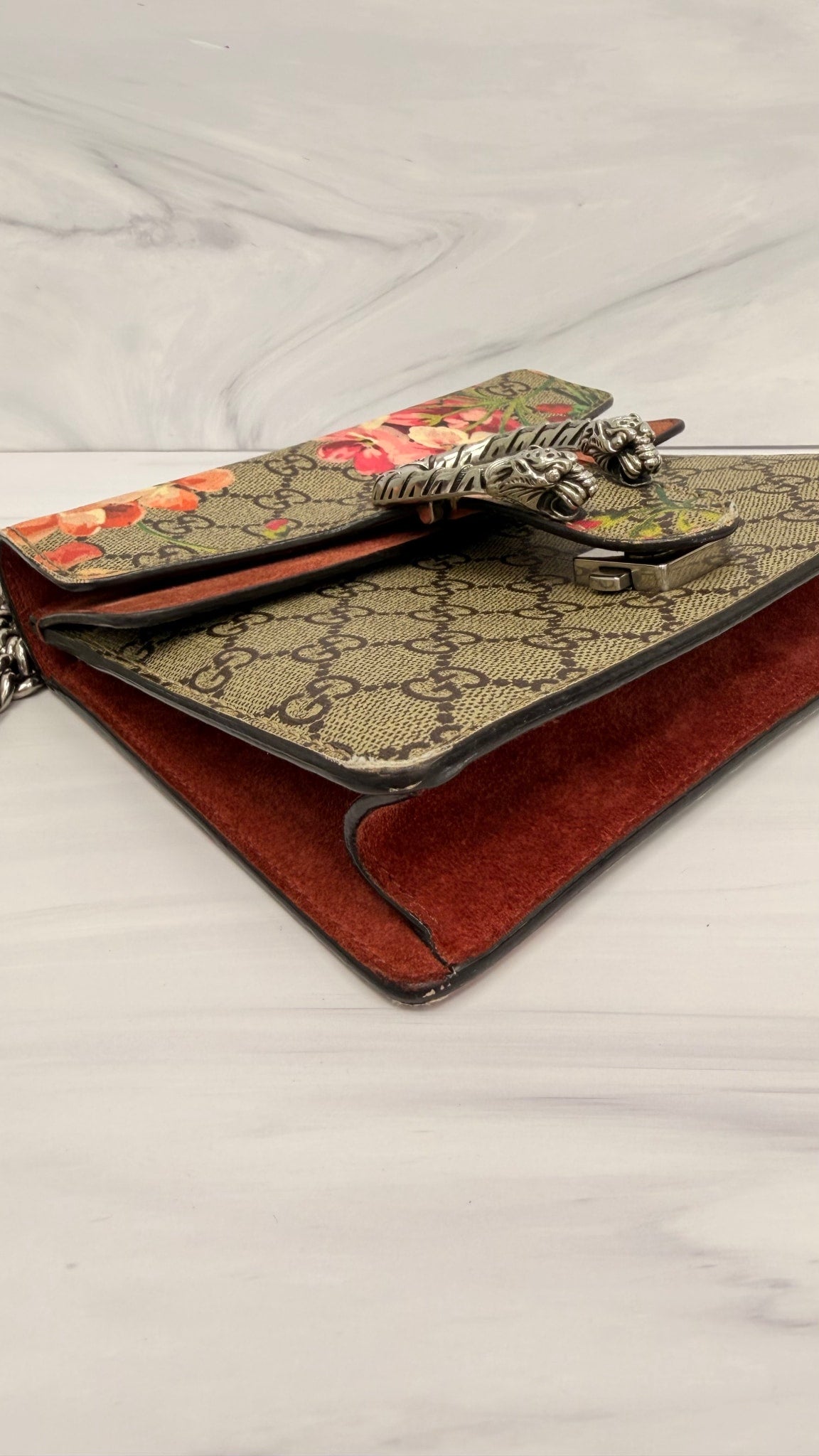 Gucci GG Supreme Blooms Dionysus Mini Chain Shoulder Bag