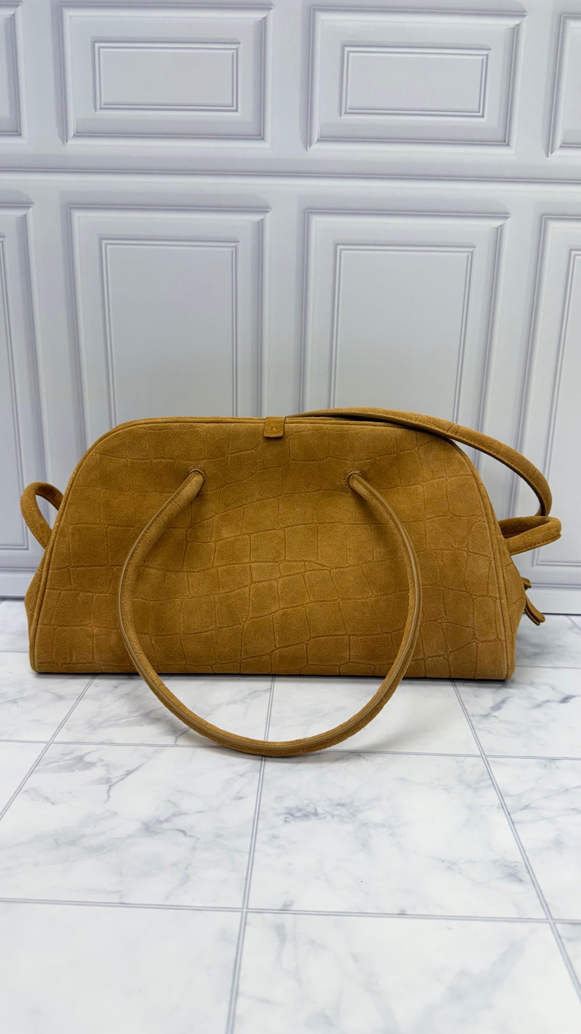 BRAND NEW - Jacquemus Camel Suede Leather Le Turismo Shoulder Bag