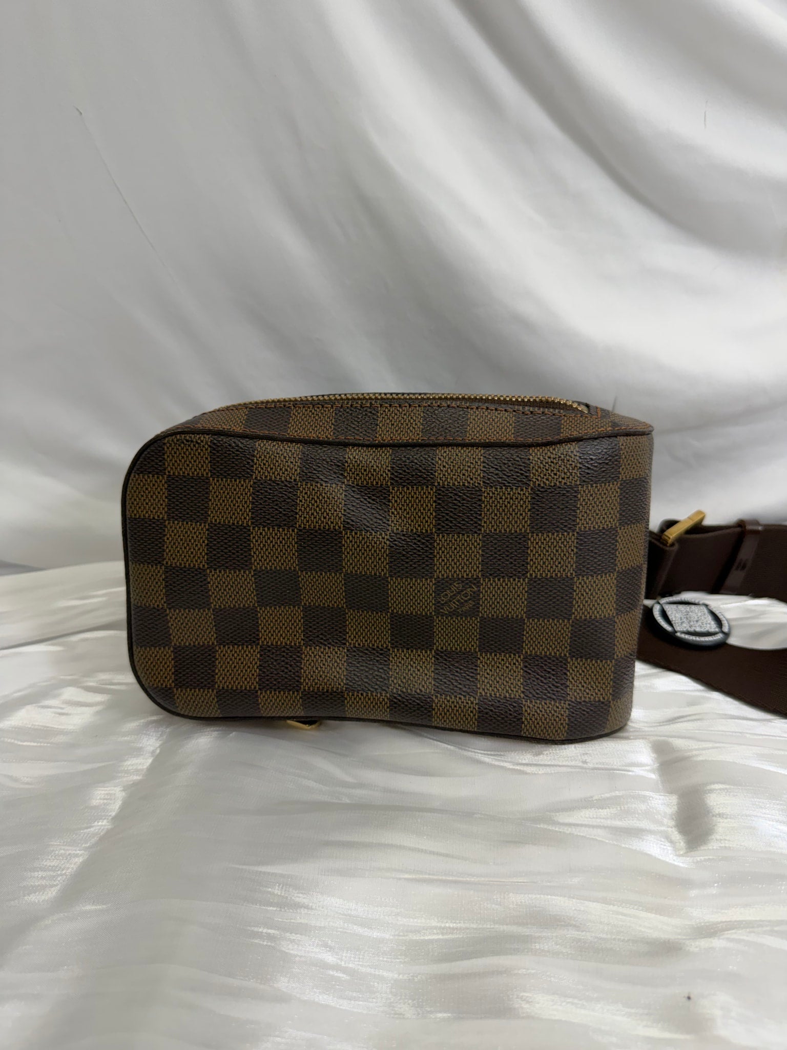 Louis Vuitton Damier Ebene Geronimos Sling Bag