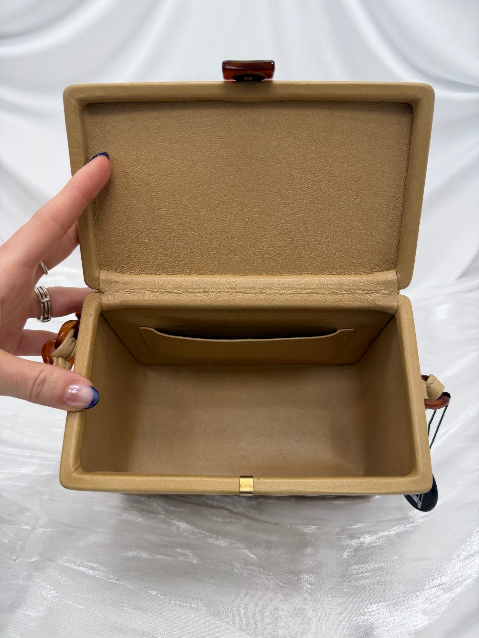 Chanel Vintage Beige Lambskin & Tortoiseshell Vanity Bag